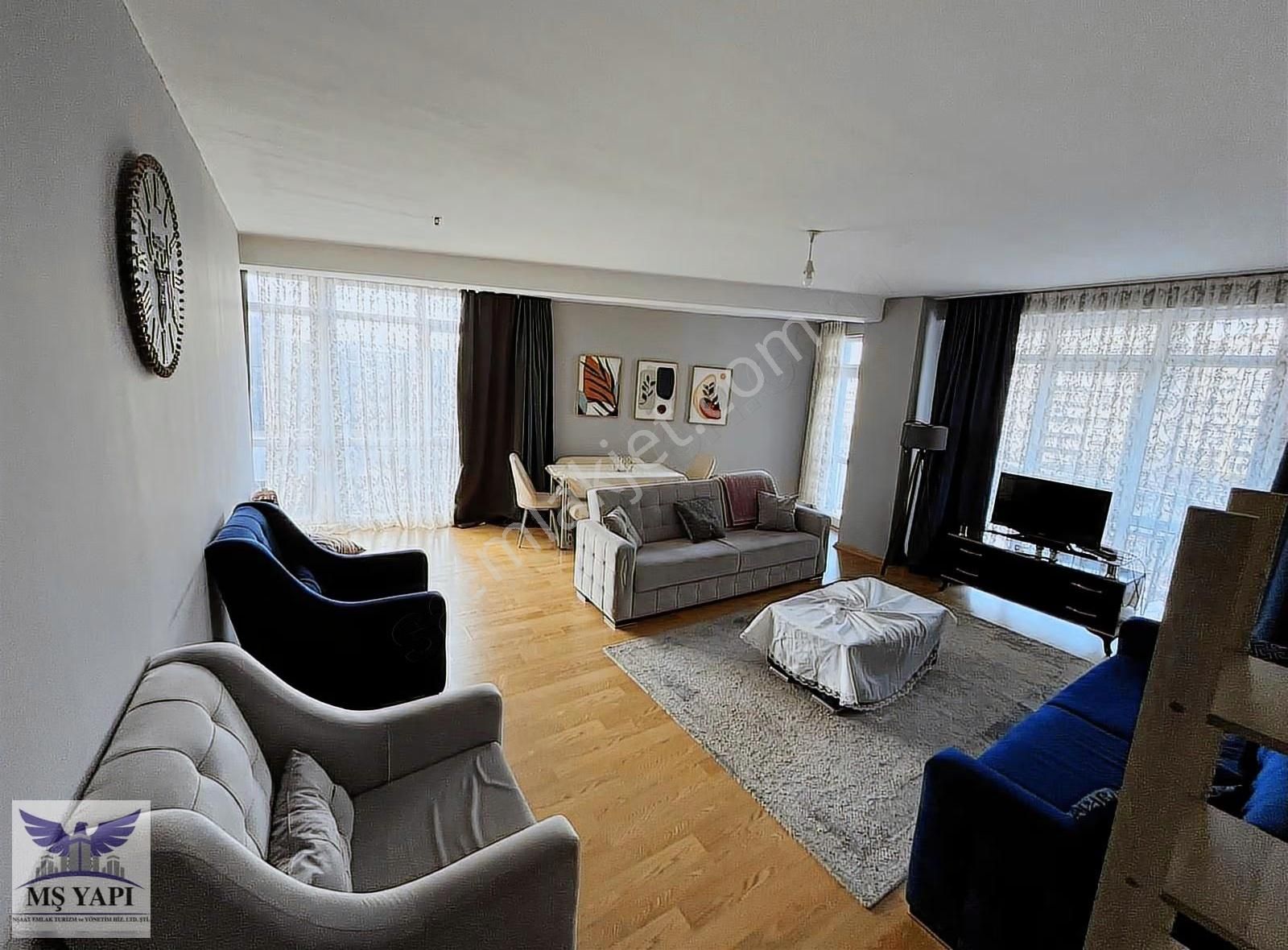 Türkbükü Residence'de Eşyalı 3+1 Metrobuse 7.dk Kiralık Daire