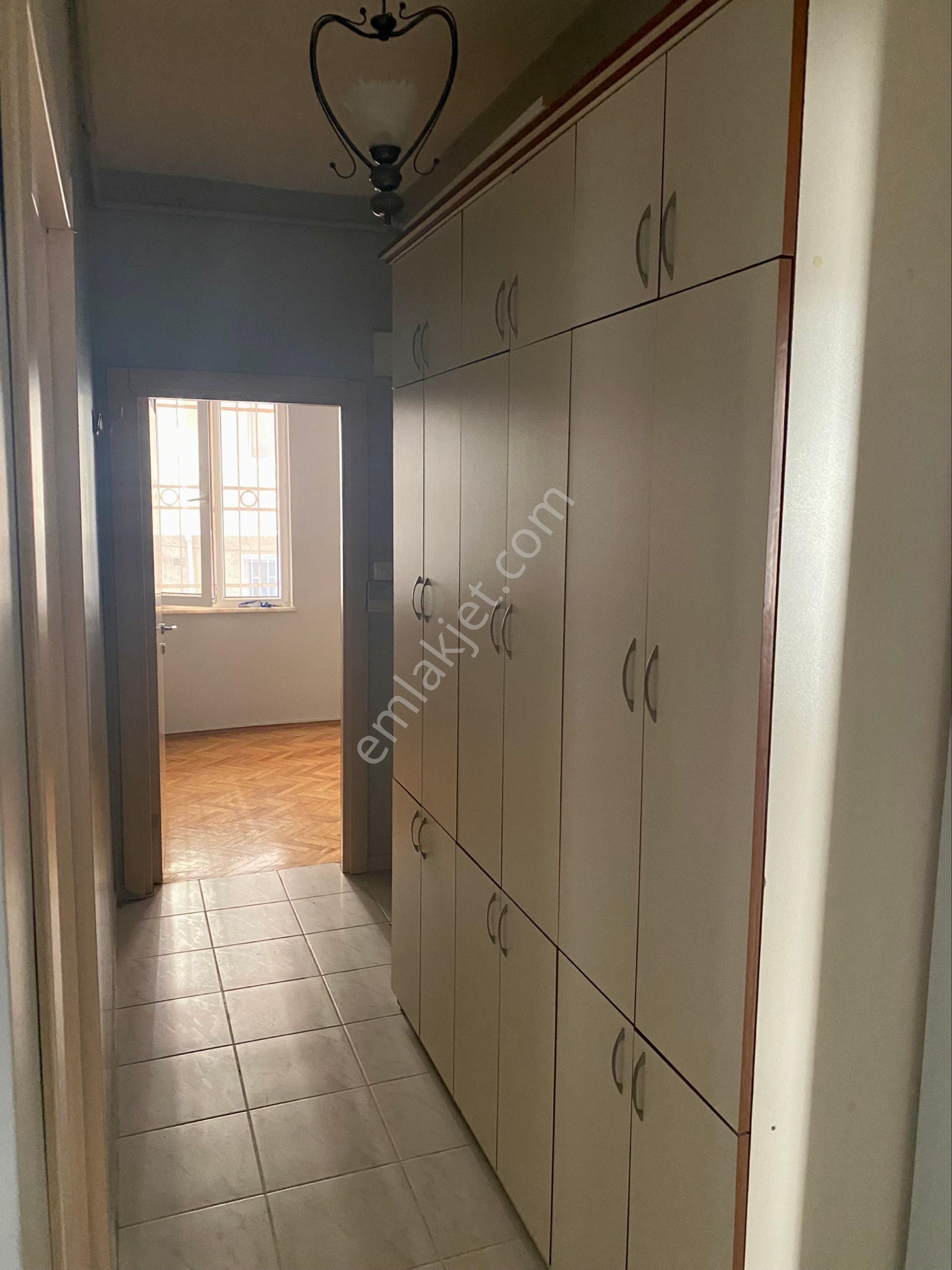 Beşiktaş Dikilitaş Merkezi Konumda 2,5+1 Kiralık Daire - Görsel 2