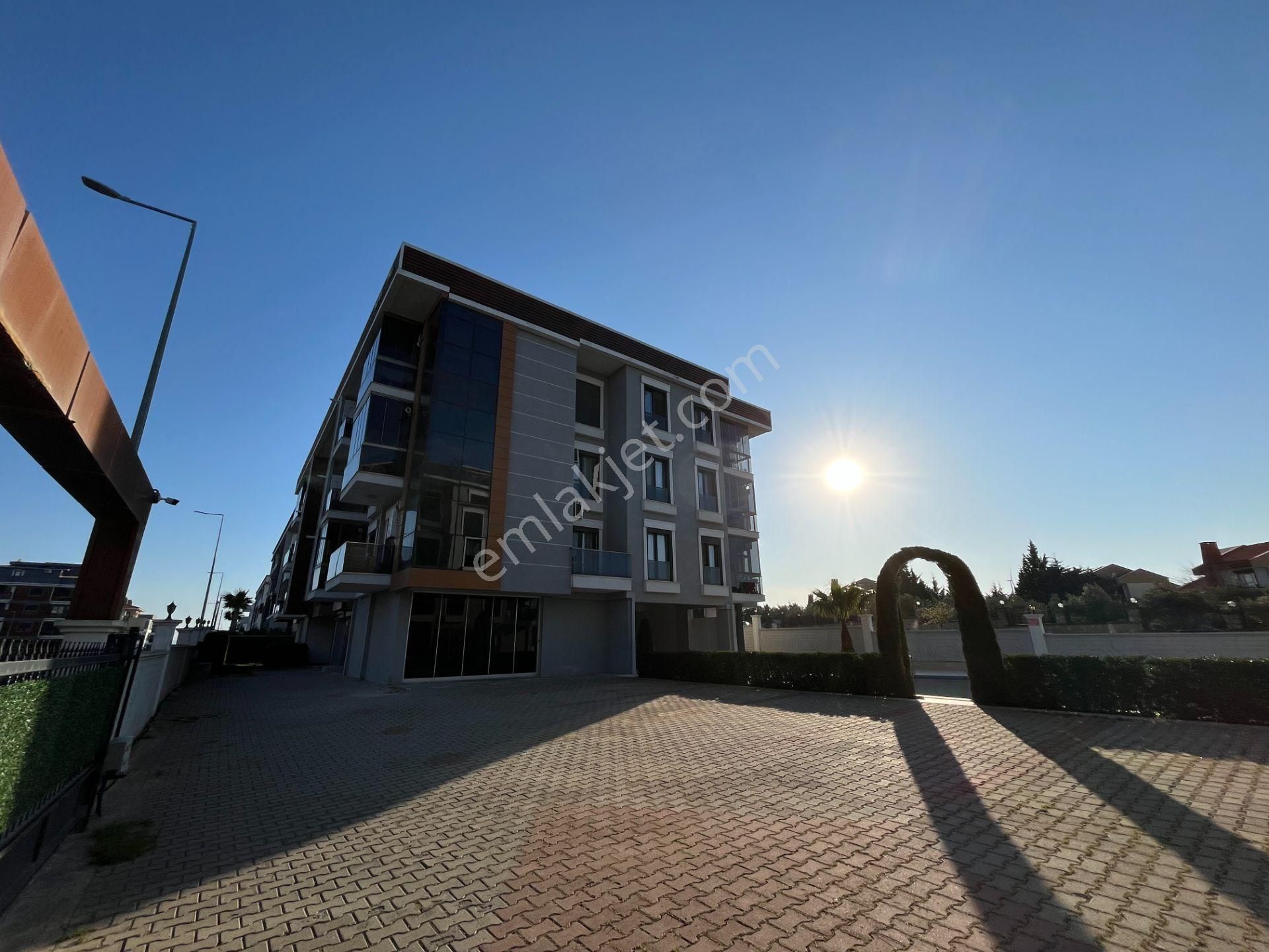 Seferihisar Necat Hepkon Mahallesi’nde Havuzlu Site İçerisinde Satılık 3+1 Daire - Görsel 29