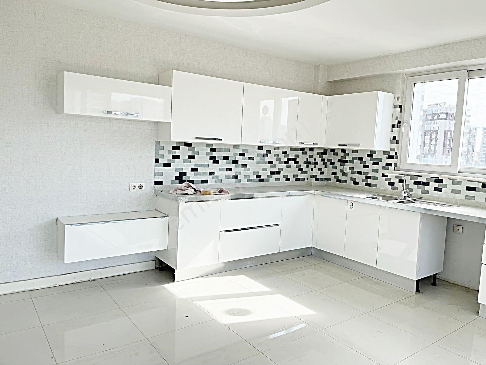 Taha Emlak Tan 75 Mt Lik Yolla İkinci Parselde Kiralık 4+1 Daire - Görsel 2