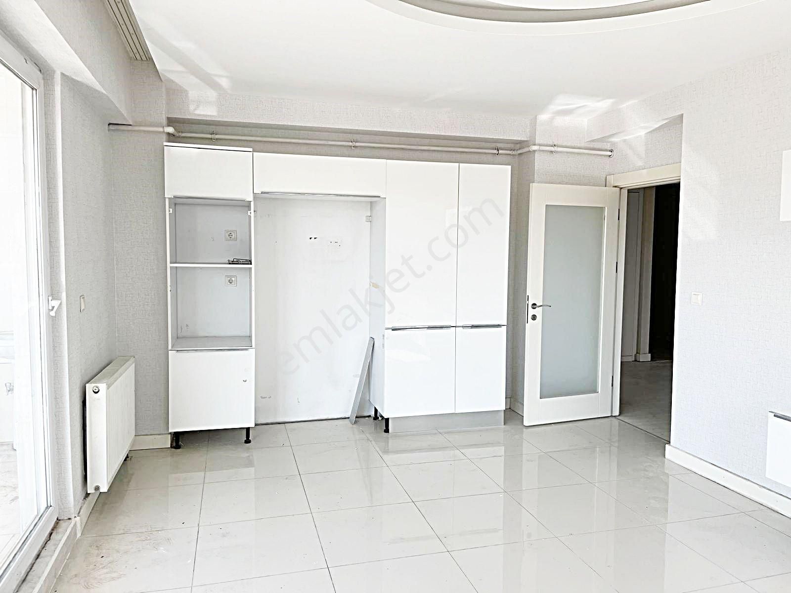 Taha Emlak Tan 75 Mt Lik Yolla İkinci Parselde Kiralık 4+1 Daire - Görsel 4