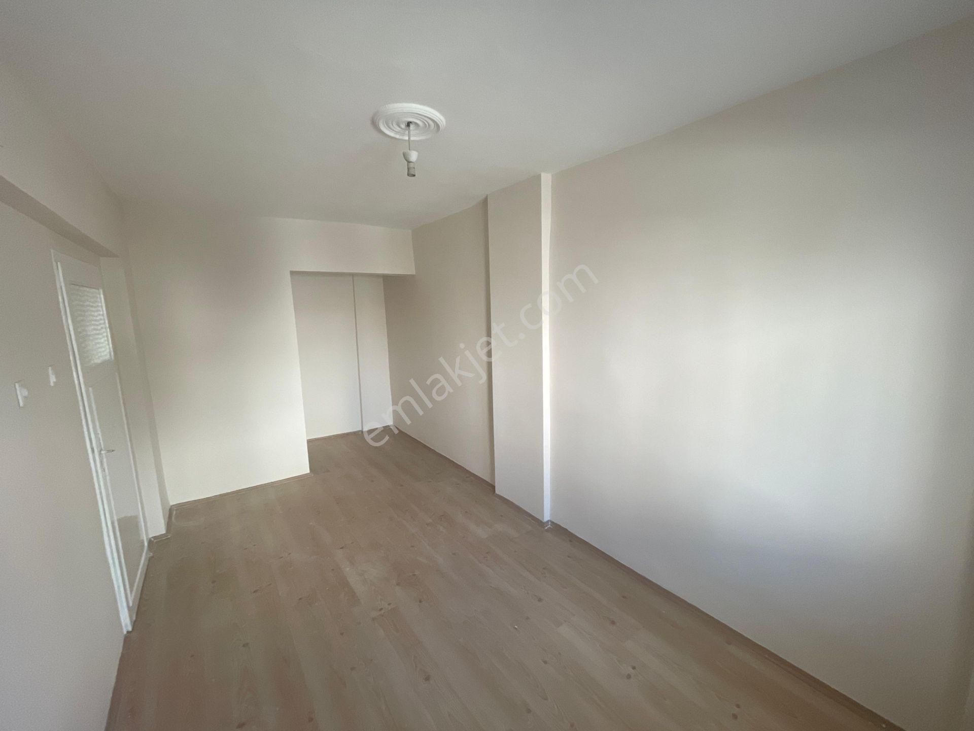 Sincan Tandoğan Mahallesinde 3+1 Acil Kiralık Daire - Görsel 9