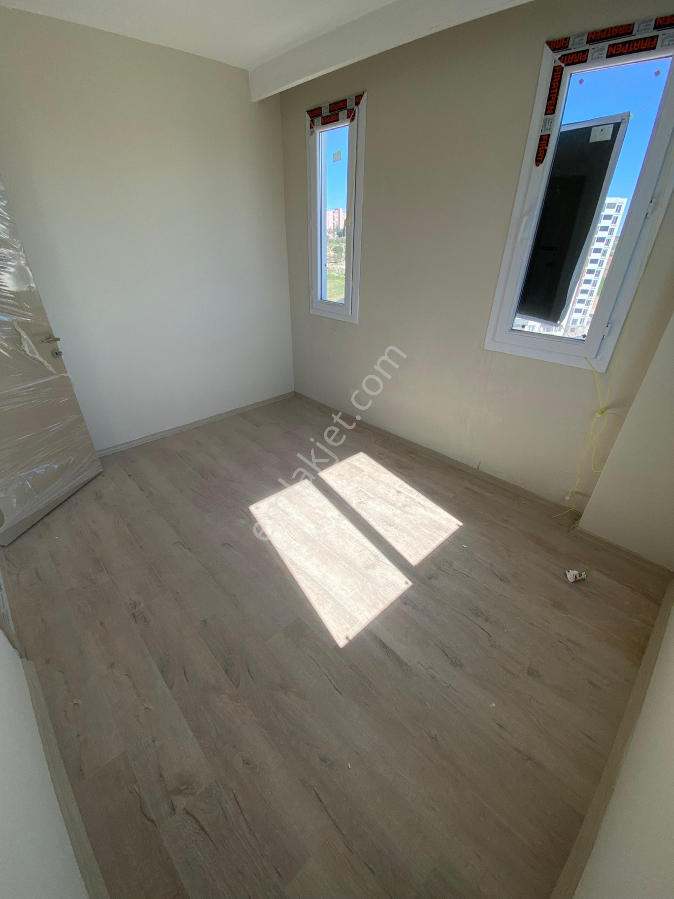 Atc'den Gültepe'de Gelincik Caddesi Üzerinde Sınırsız Kredili 1+1 Satılı Sıfır Daire - Görsel 11