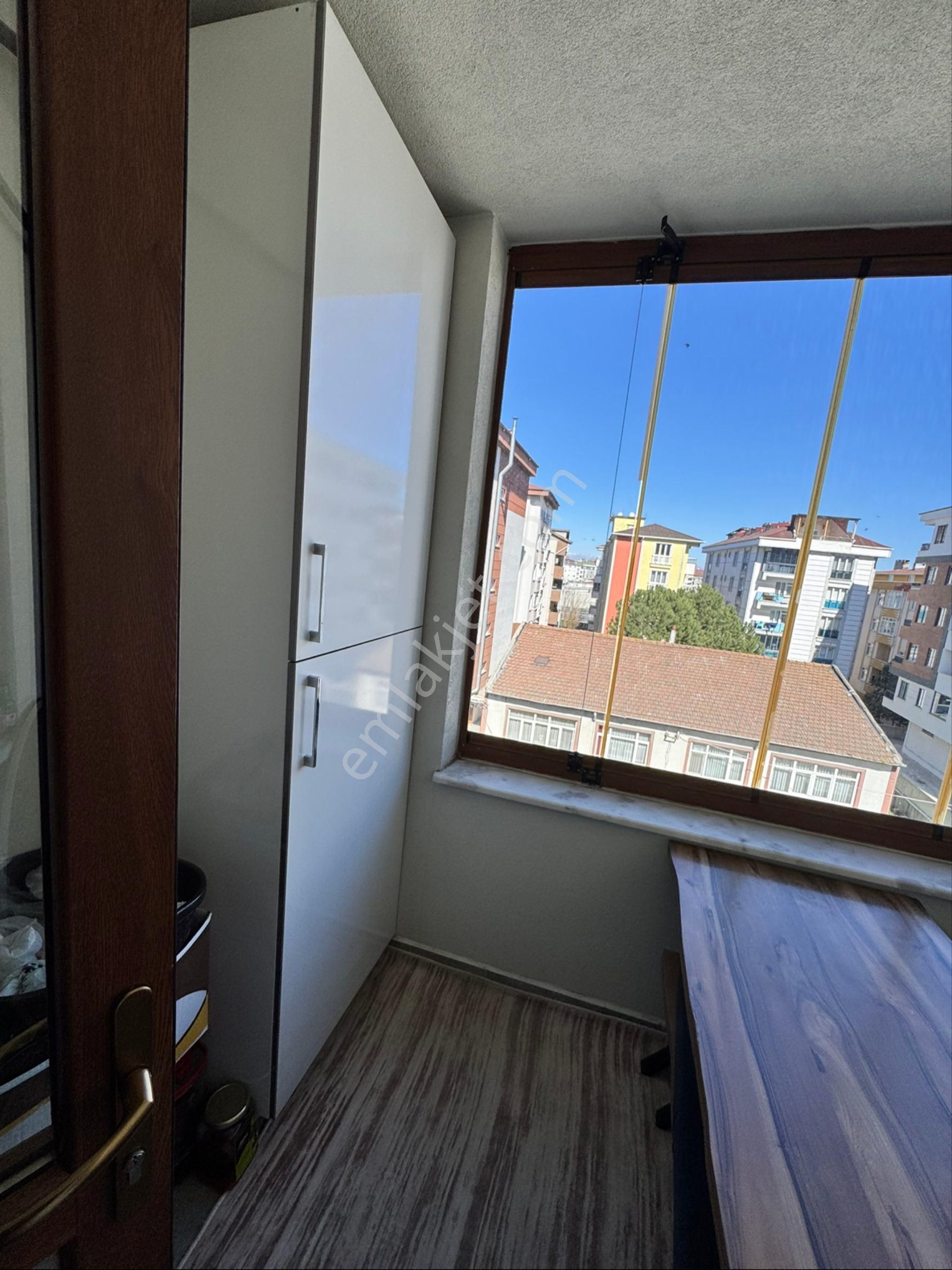 Remax Land Den İstasyon Mahallesinde Acill Satılık 3+1 Daire - Görsel 2