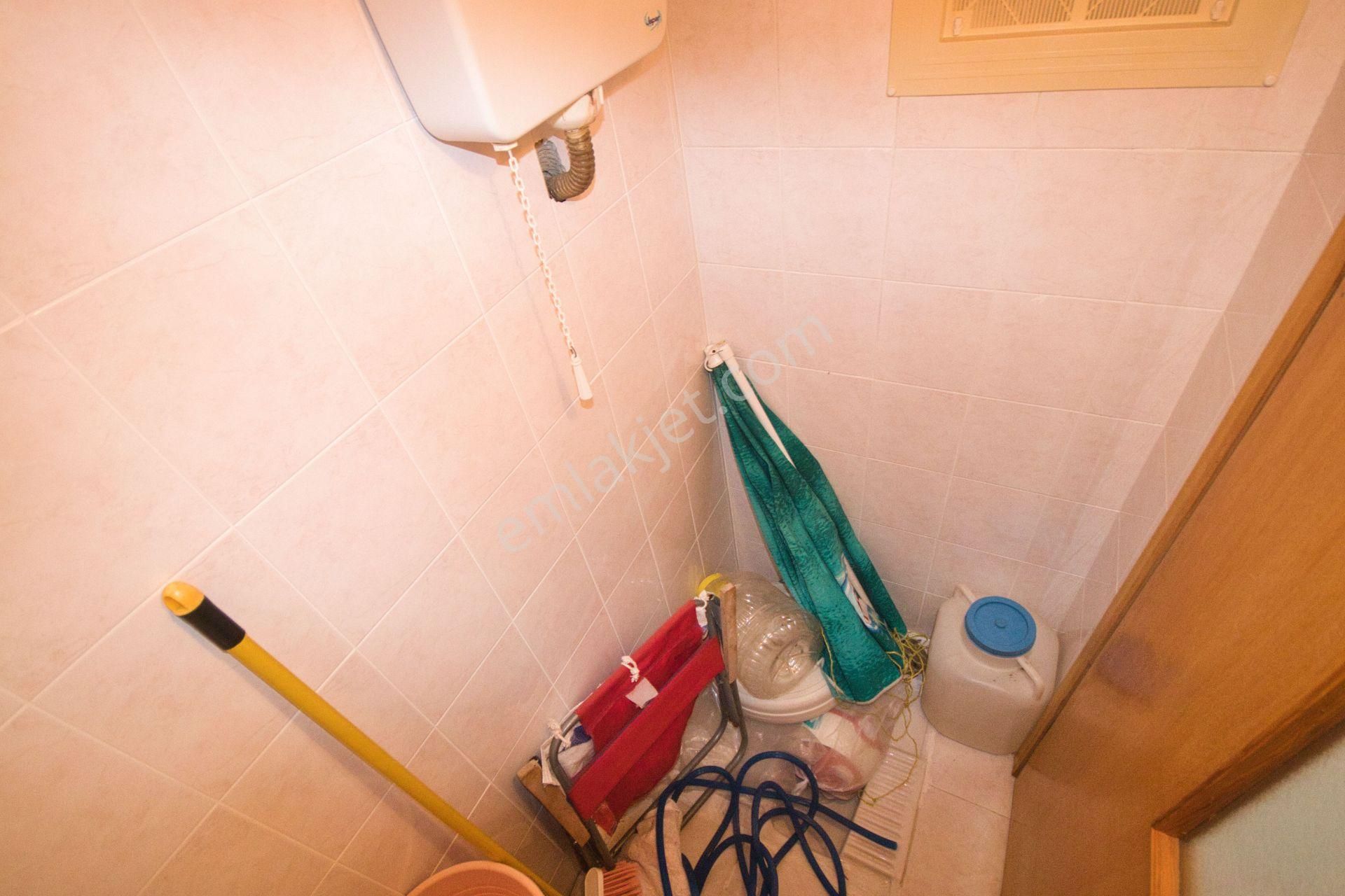 🛑🛑aktiften Akçay'da Satılık Denize Yakın Ön Cephe Arakat Geniş Çift Balkonlu 2+1 Daire - Görsel 10