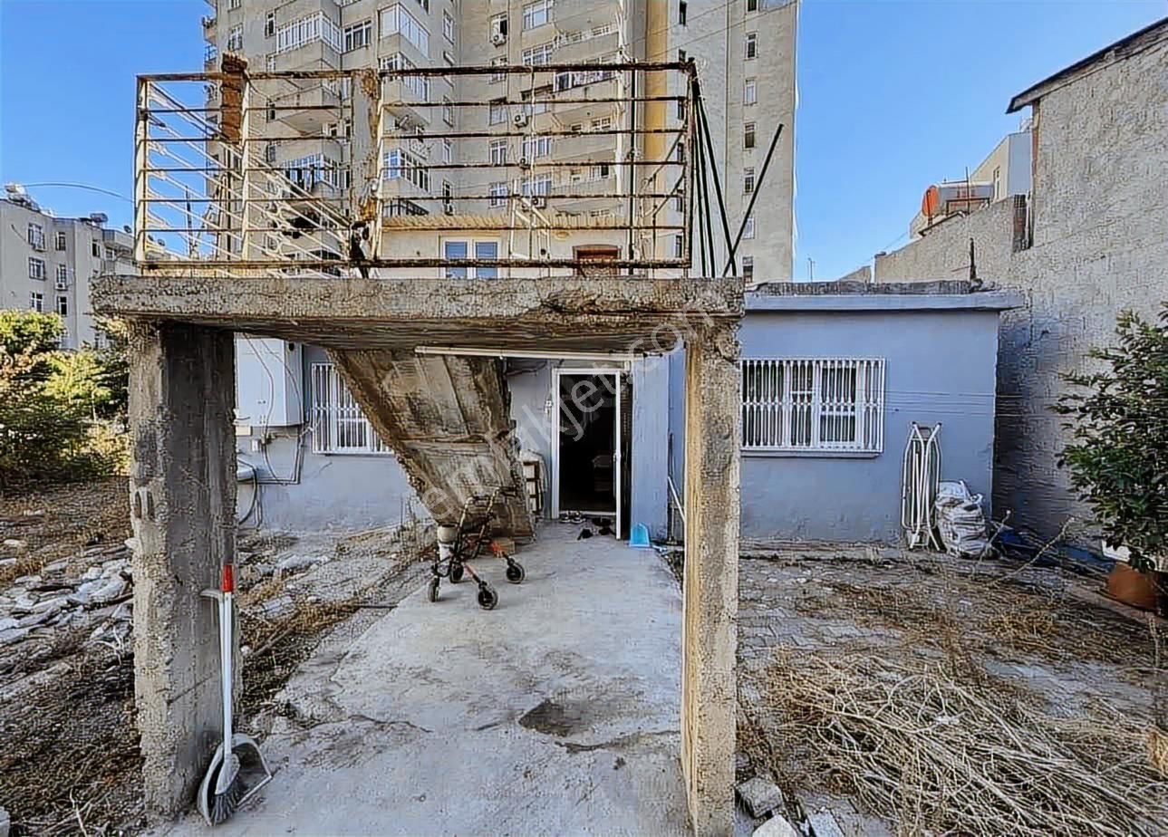 Yeşilyurt Mahallesinde Büyük Bahçeli Tek Katlı Satılık Müstakil - Görsel 5