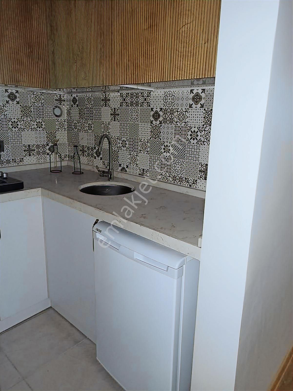 Moda Rızapaşa Sok 2+1 Full Eşyalı Balkonlu Kombili 1.kat Kiralık - Görsel 24