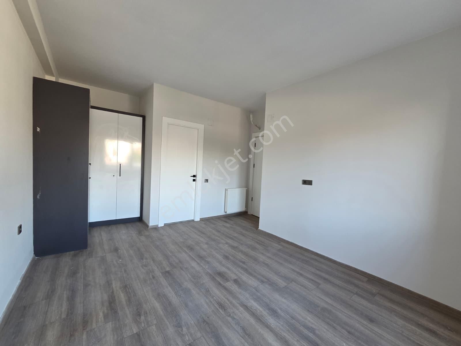 Tece De Kaçmaz Fırsat!!!iskanlı Havuzlu Kapalı Otoparklı Geniş!! - Görsel 9