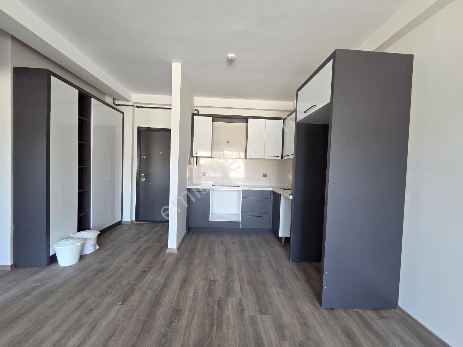 Tece De Kaçmaz Fırsat!!!iskanlı Havuzlu Kapalı Otoparklı Geniş!! - Görsel 4