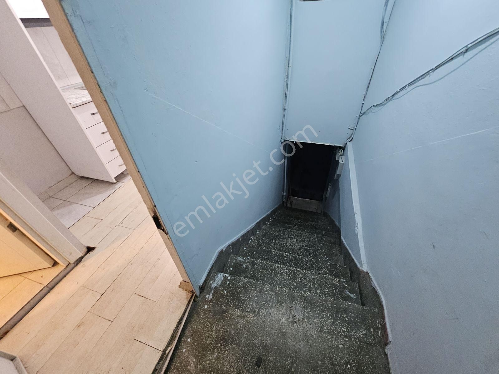 Kocamustafapaşa 1.kat 20mk Tek Oda Stüdyo Daire 13.000tl - Görsel 13