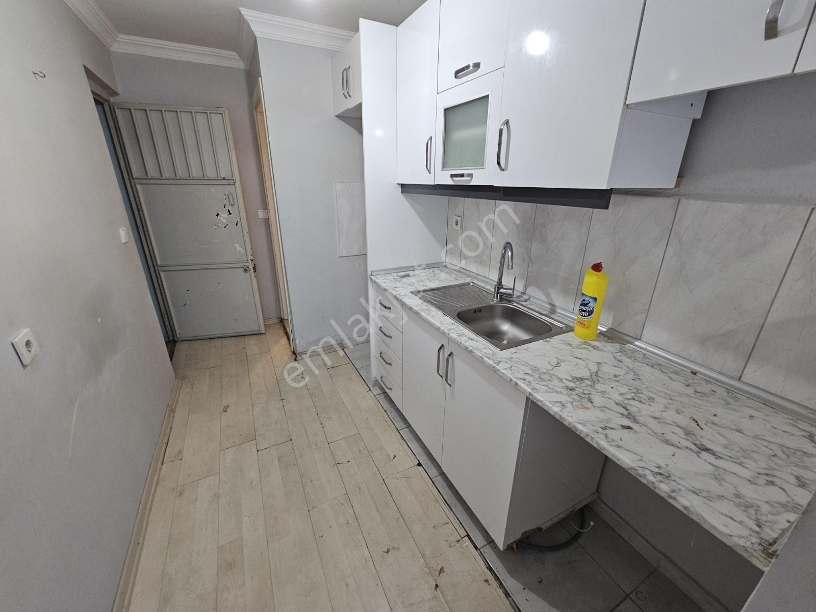 Kocamustafapaşa 1.kat 20mk Tek Oda Stüdyo Daire 13.000tl - Görsel 34