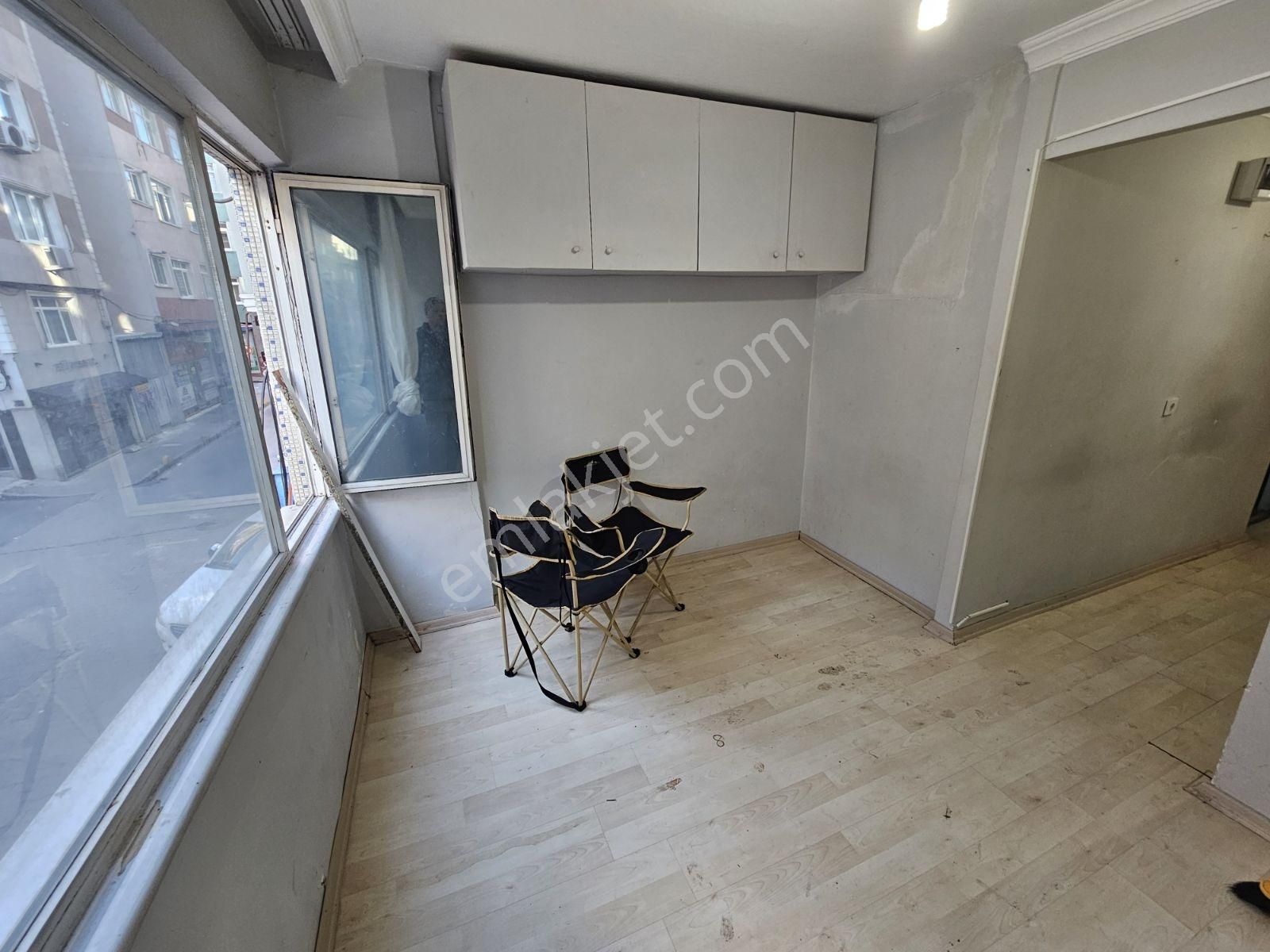 Kocamustafapaşa 1.kat 20mk Tek Oda Stüdyo Daire 13.000tl - Görsel 33