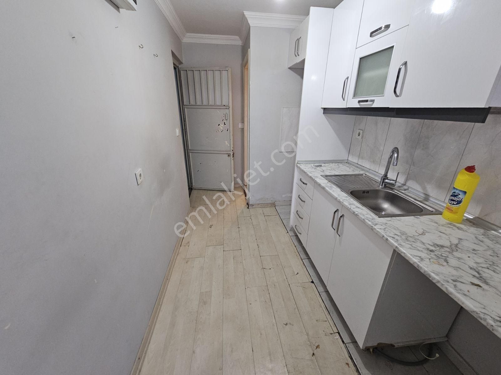 Kocamustafapaşa 1.kat 20mk Tek Oda Stüdyo Daire 13.000tl - Görsel 25