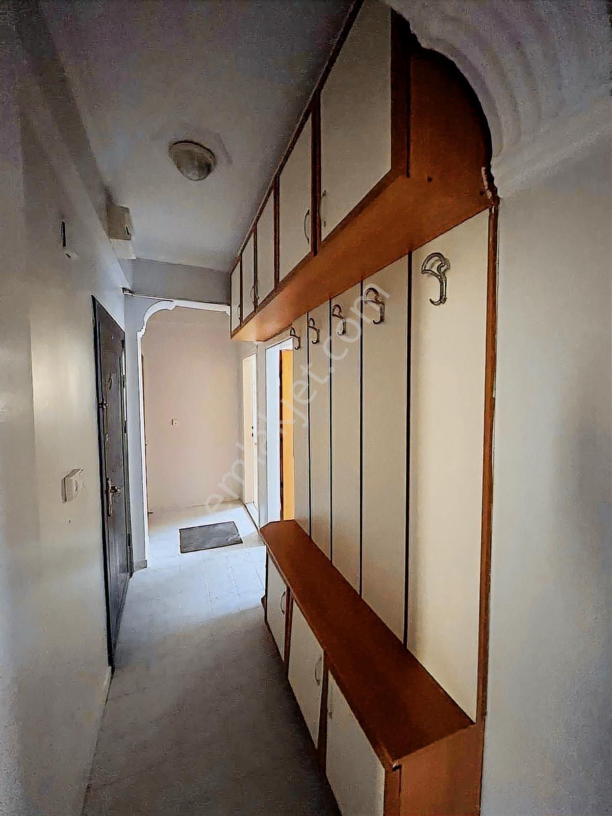 Eker'den Sıhhıye Kavşağında Tranvay Durağıyanı 2+1 Kiralık Daire - Görsel 19