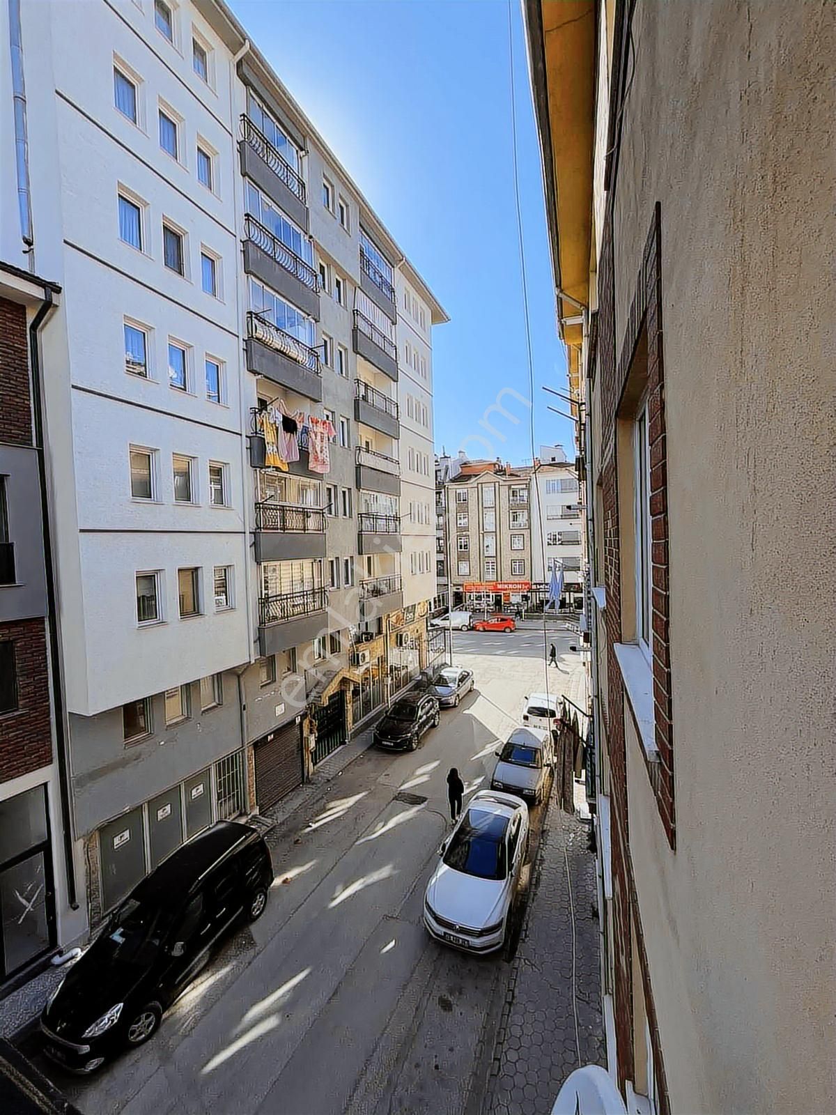 Eker'den Sıhhıye Kavşağında Tranvay Durağıyanı 2+1 Kiralık Daire - Görsel 30