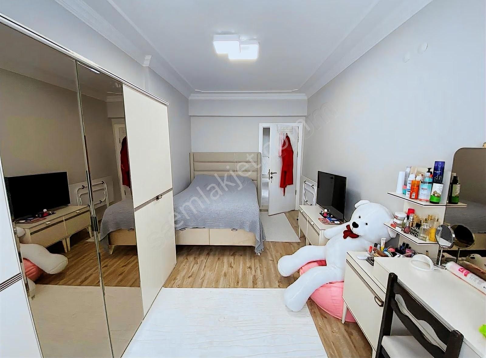 Çırağan Emlak'tan Sakarya 2 Caddesi Üzeri Full Bakımlı 3+1 Daire - Görsel 9