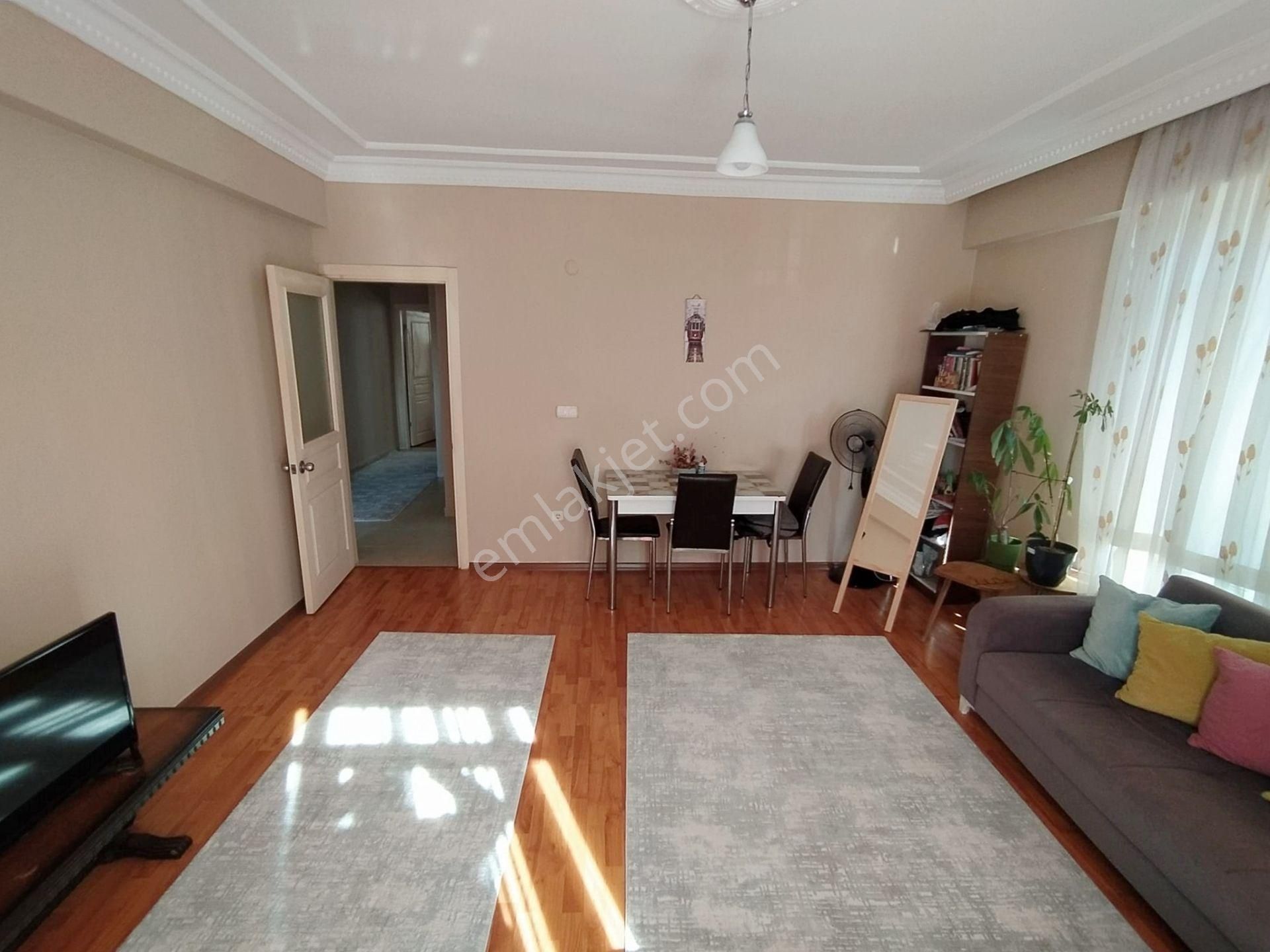 Mertcan Dan Adnan Kahveci Metroya Yürüme 2+1 Balkonlu - Kira Getirili - Görsel 5