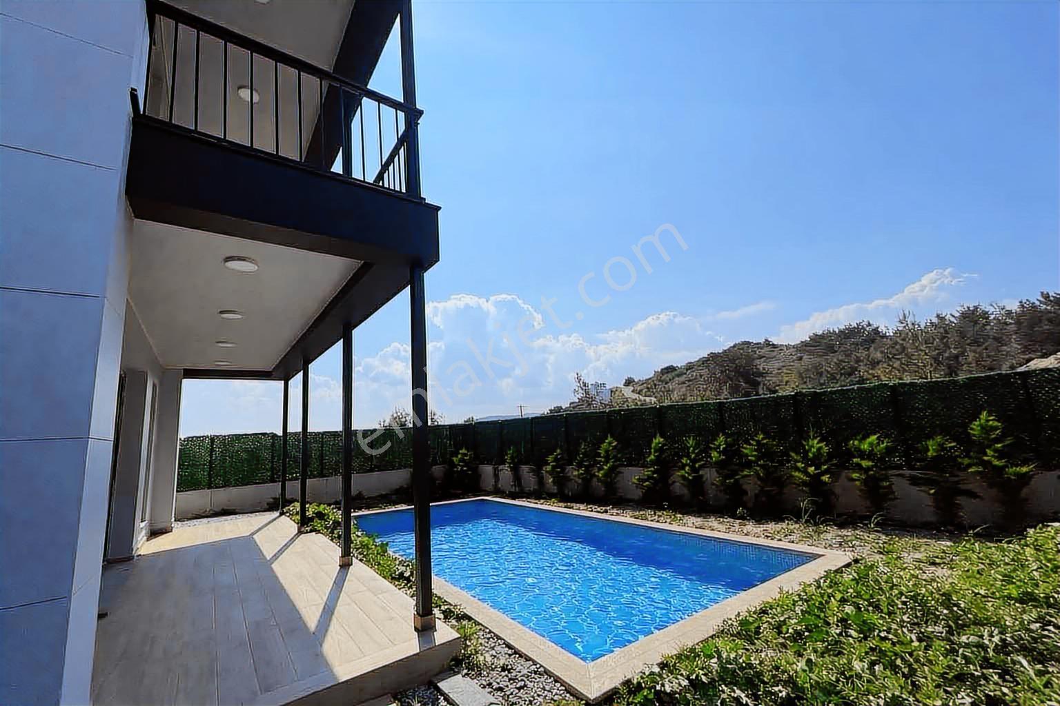 Muğla Milas Boğaziçi 4+1 Müstakil Merkezi Konumda Villa - Görsel 11