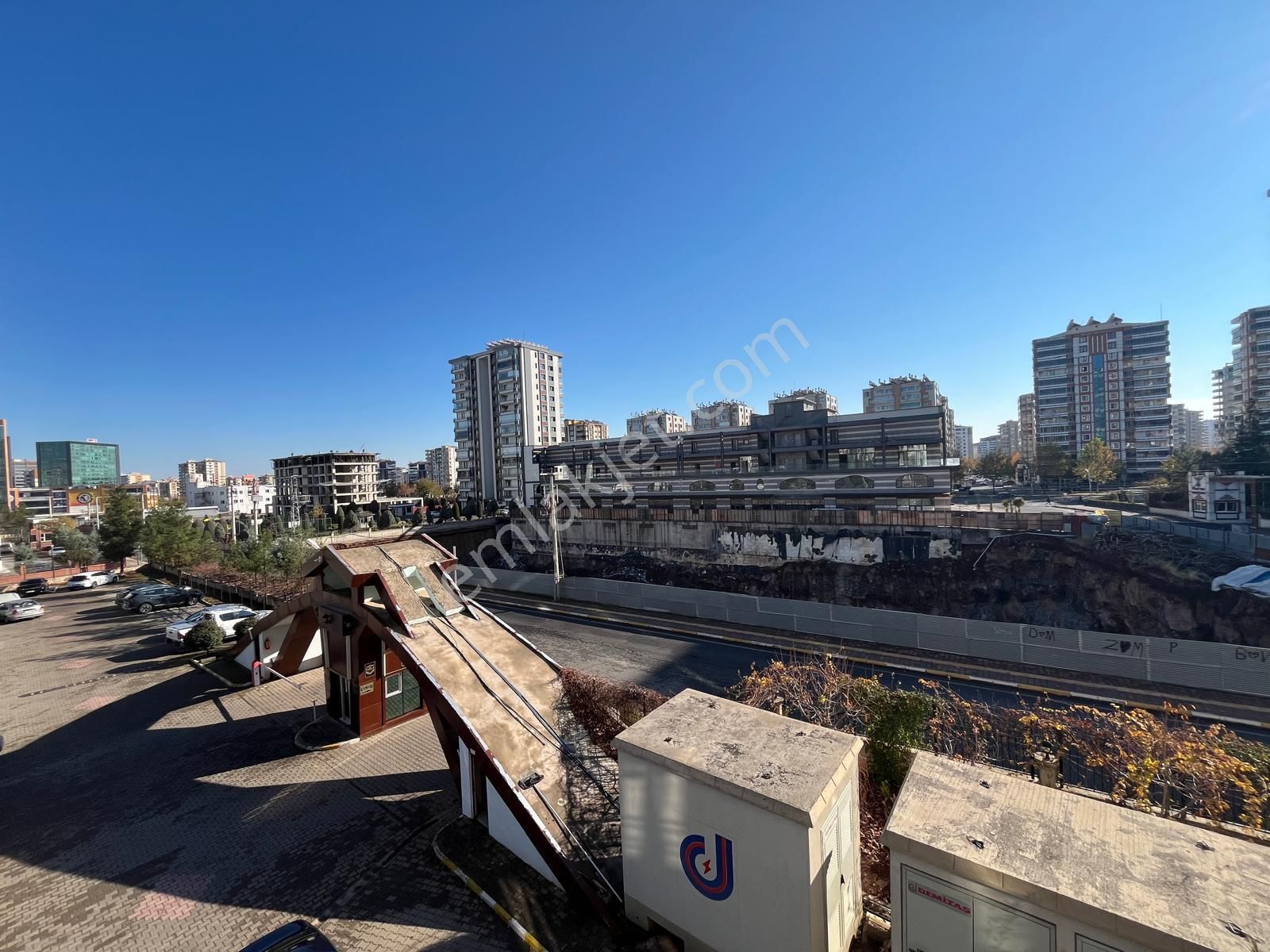 Taha Emlak Tan Dünya Kavşağı Civarında Kiralık 4+1 Daire - Görsel 28