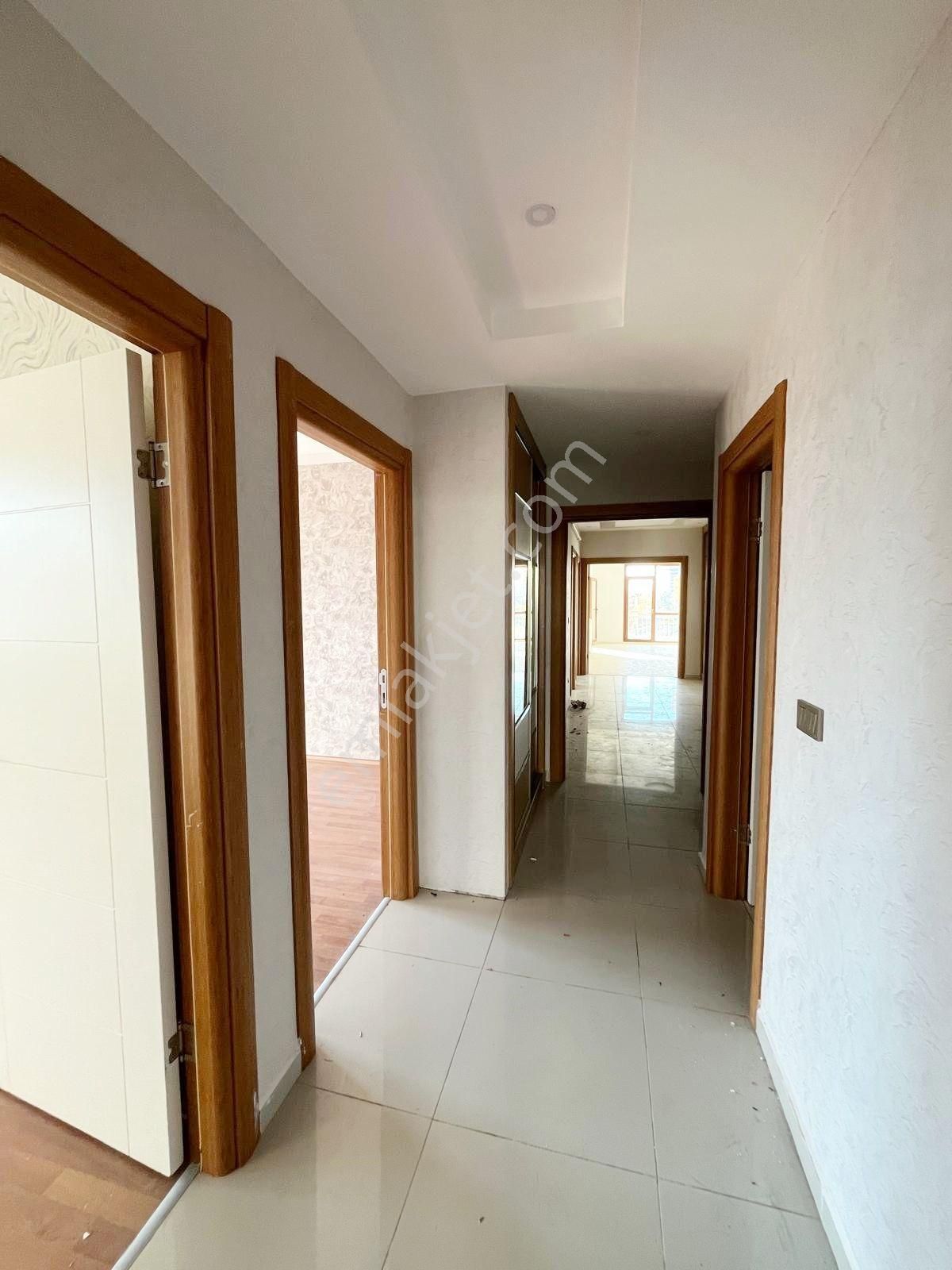 Taha Emlak Tan Dünya Kavşağı Civarında Kiralık 4+1 Daire - Görsel 20