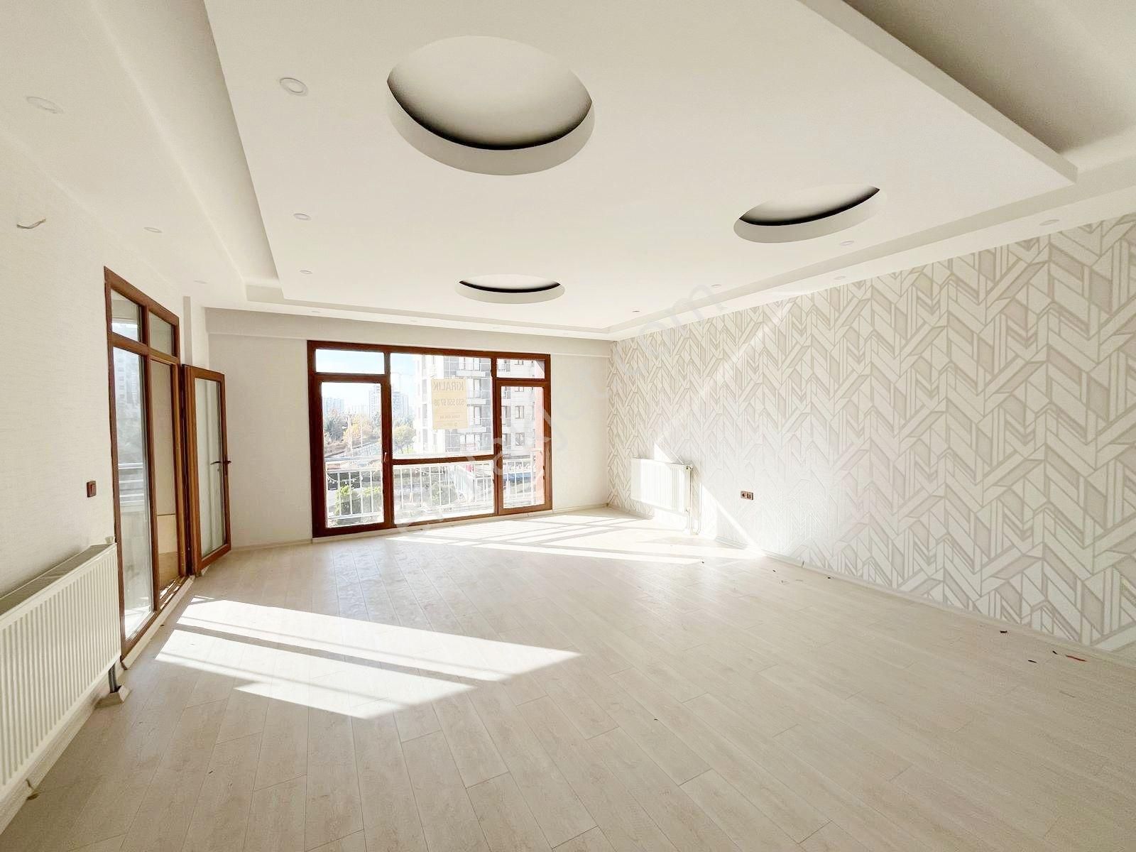 Taha Emlak Tan Dünya Kavşağı Civarında Kiralık 4+1 Daire - Görsel 8