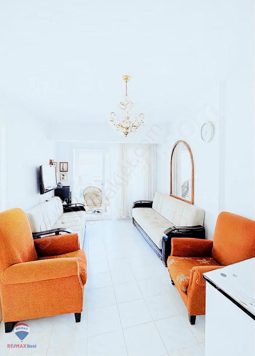 35 Çeşme Fenerburnu Denize Sıfır Plajlı Sitede 1+1 Eşyalı - Görsel 6