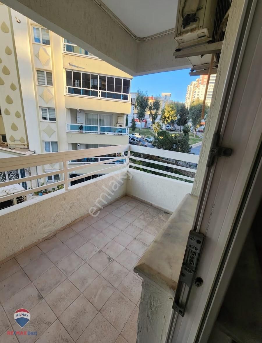 7 Bayraklı 75.yıl Mahallesi Görkent Sitesi 3+1 Satılık Daire - Görsel 10