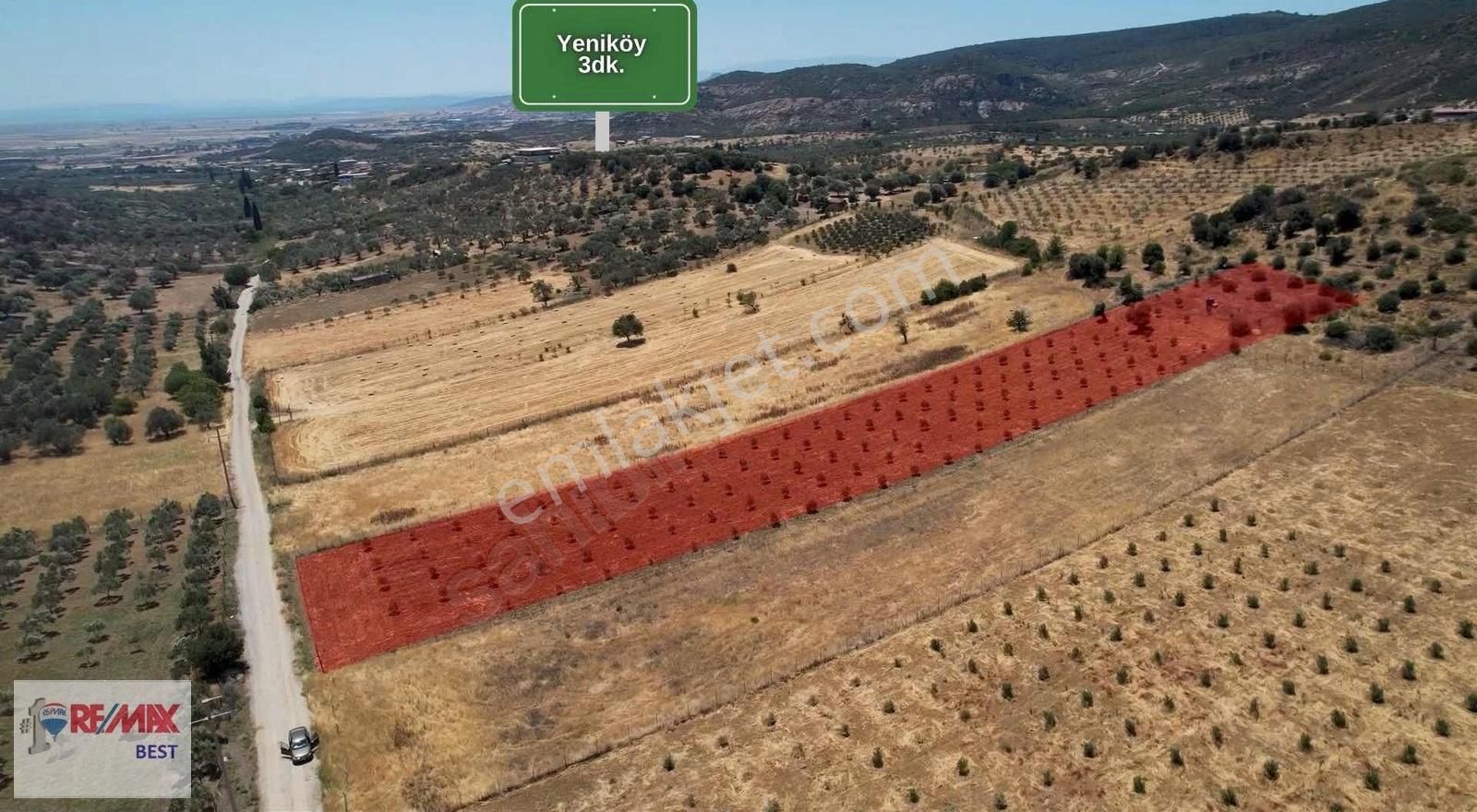 11 Foça Yeniköyde Doğayla İç İçe, Yatırımlık Tek Tapu Arazi! - Görsel 3