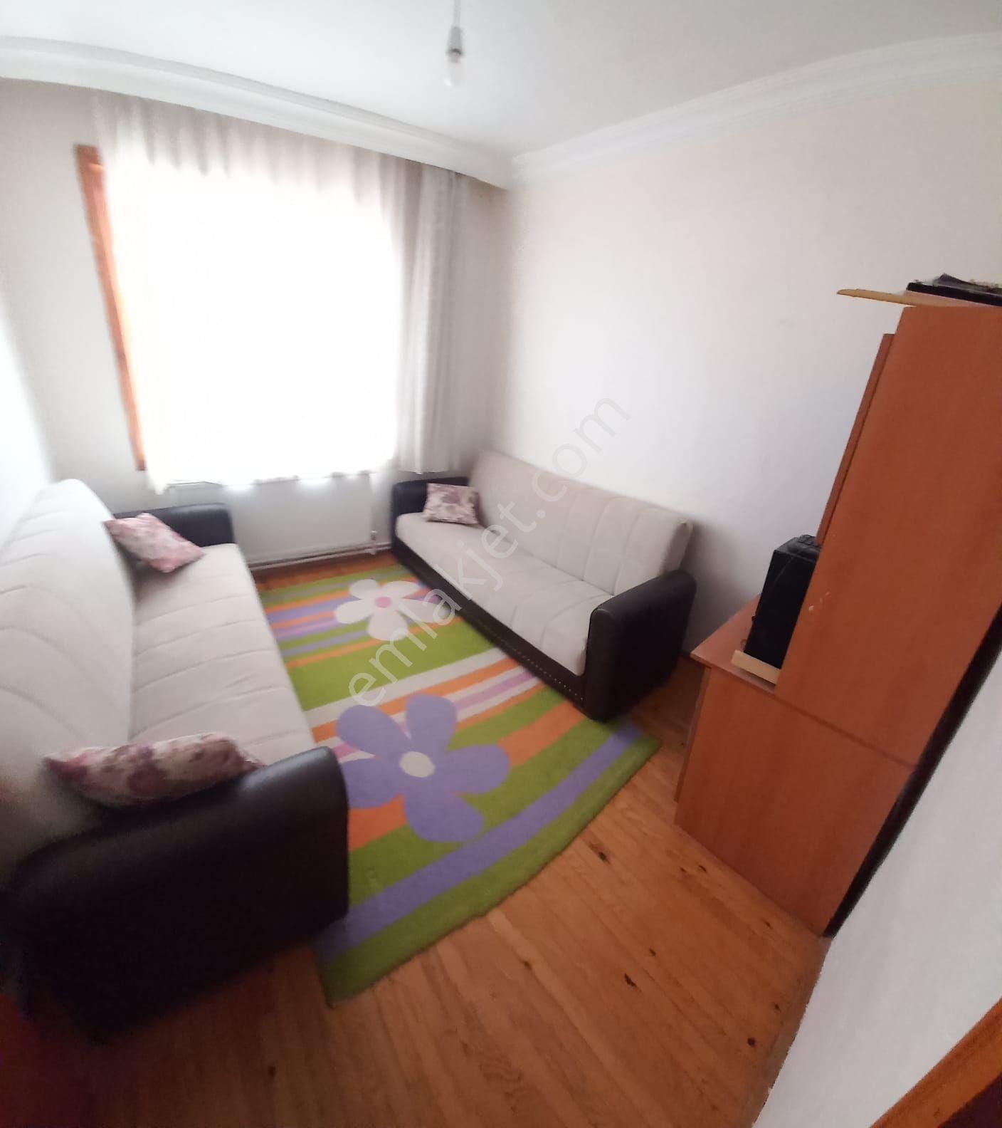 Stad Yanında Diş Hastanesi Arkasında Eşyalı Kiralık 2+1 Daire - Görsel 4