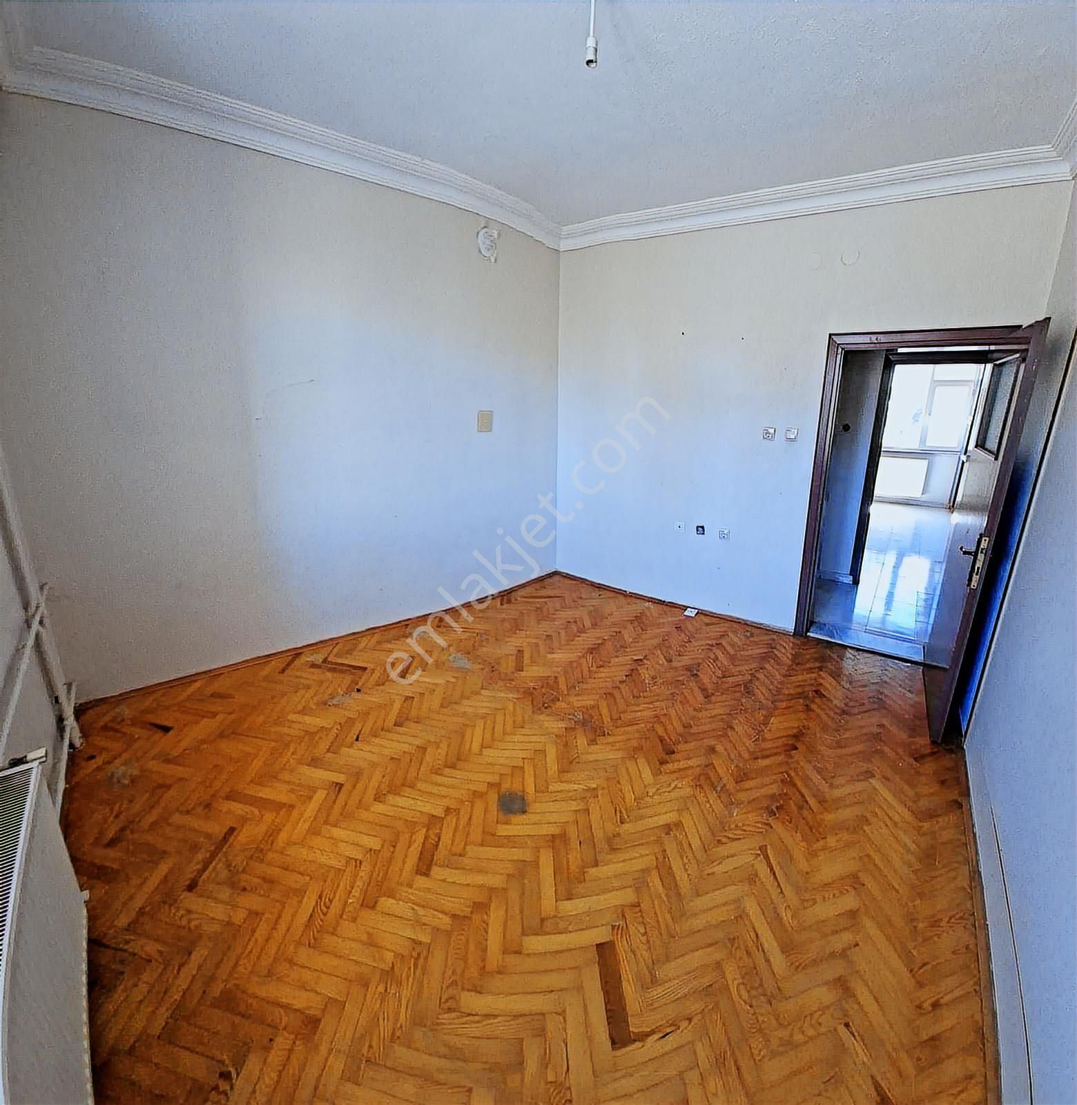 Bosna Üniversite Karşısında Arakat Kiralık 3+1 Daire - Görsel 15