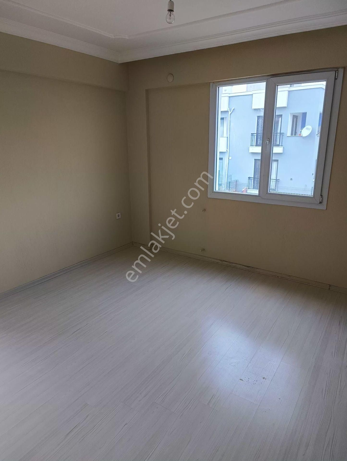 Turyap'tan Foça Kazım Dirik Mahallesinde Kiralık 2+1 Daire - Görsel 2