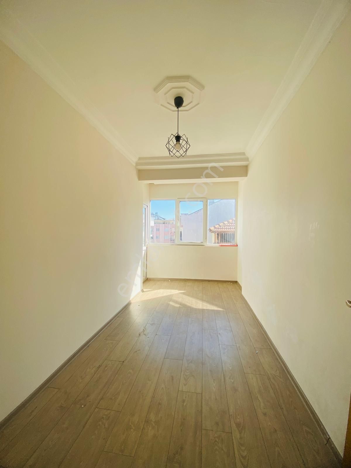 Servis Güzergahı Yakını Katta Kiralık 2+1 - Görsel 16