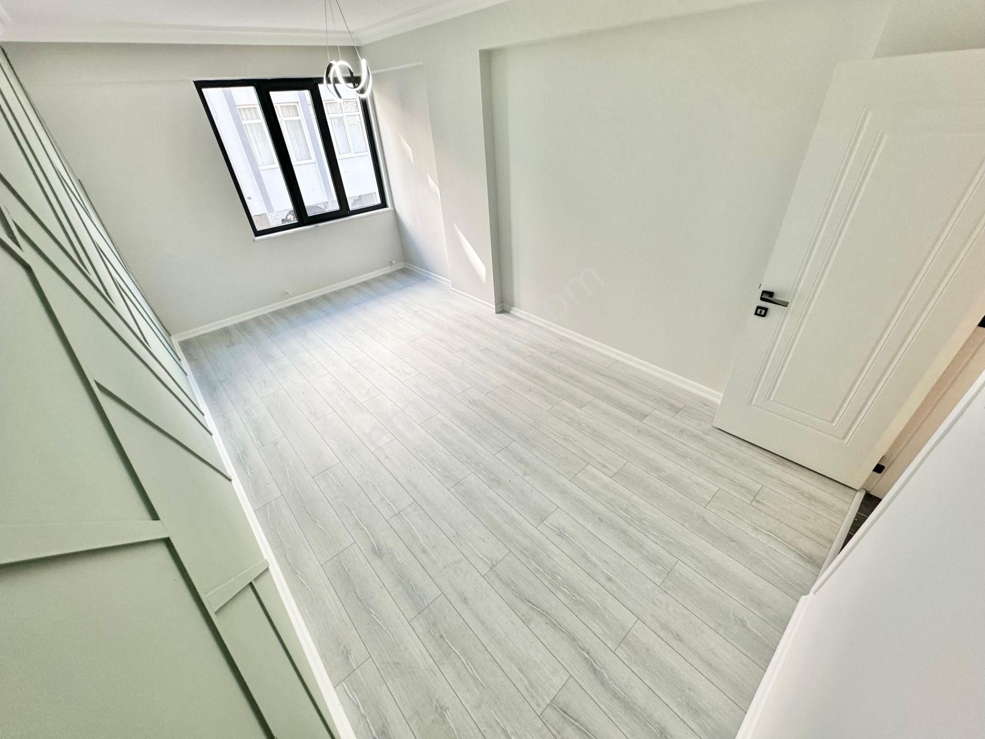 ꧁yetkili Ay Emlaktan꧁akçayda Arakat Ön Cephe Devasaa Balkonlu Ayrı Mutfaklı Satılık 2+1 Geniş Daire - Görsel 21