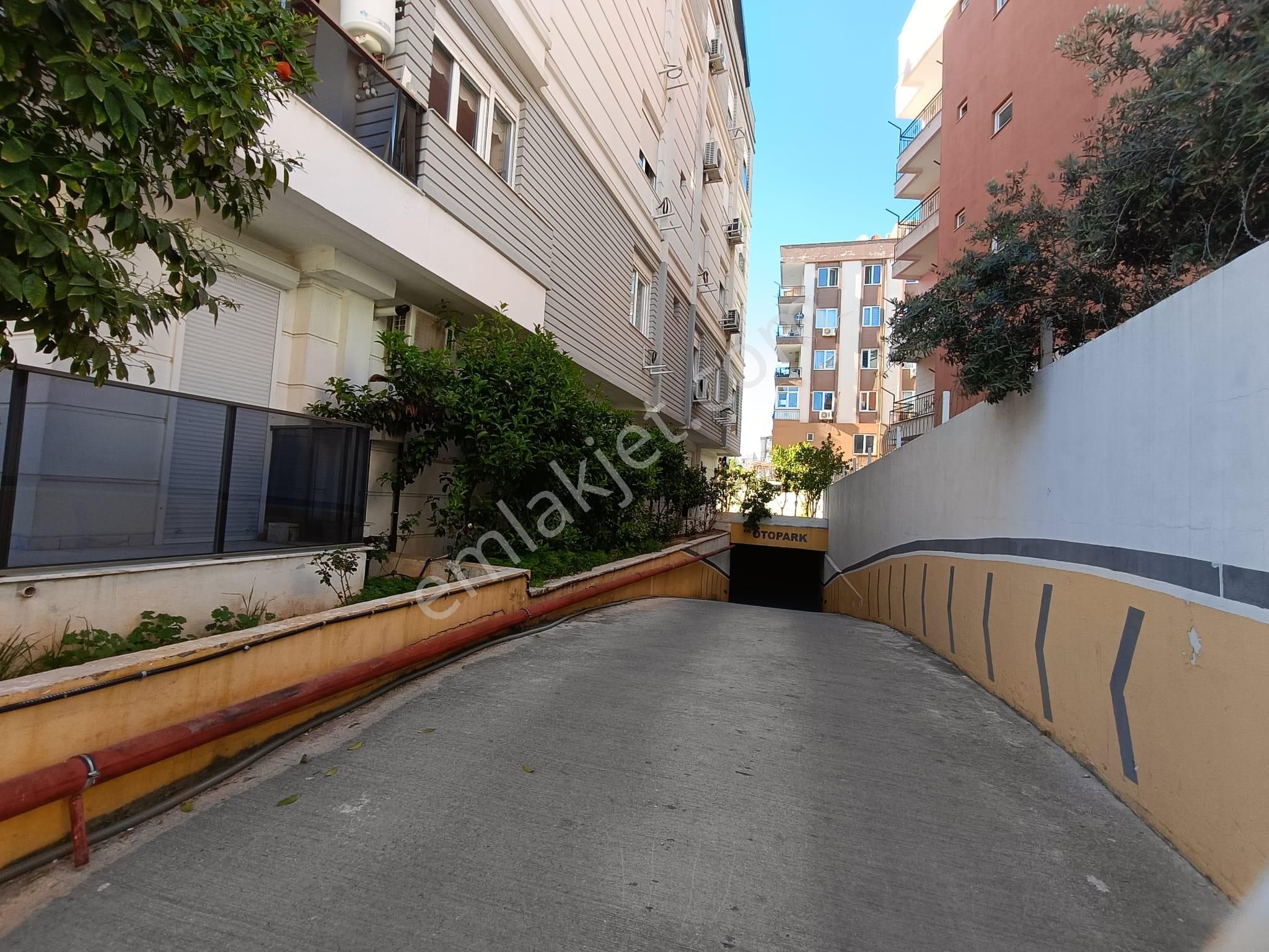 Artı Dan Kapalı Otoparklı Spor Salonlu Site İçi 2+1 - Görsel 5
