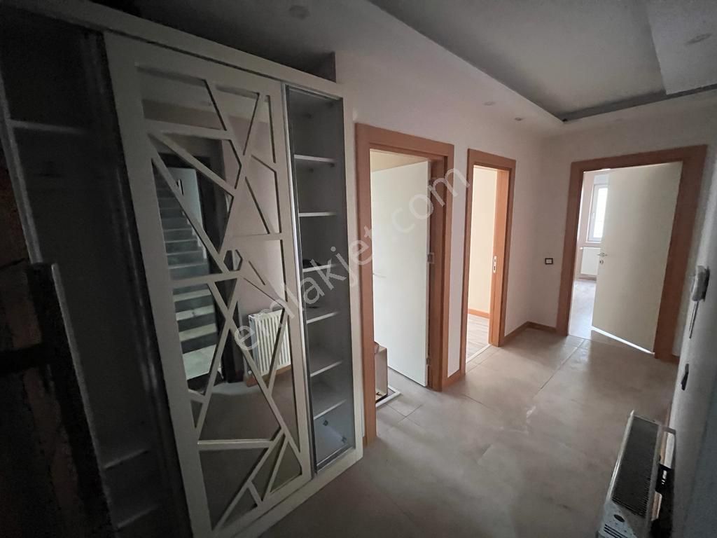 Artı Dan Kapalı Otoparklı Spor Salonlu Site İçi 2+1 - Görsel 7