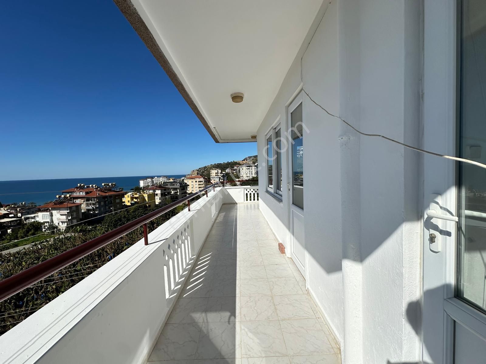 Alanya Dinek'de Kiralık Full Manzaralı 2+1 Ayrı Mutfak Daire - Görsel 15