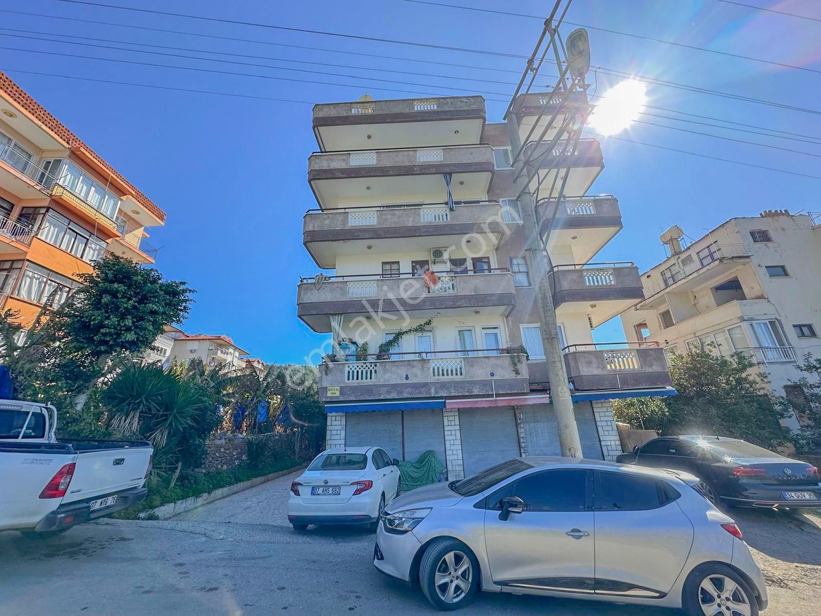 Alanya Dinek'de Kiralık Full Manzaralı 2+1 Ayrı Mutfak Daire - Görsel 3