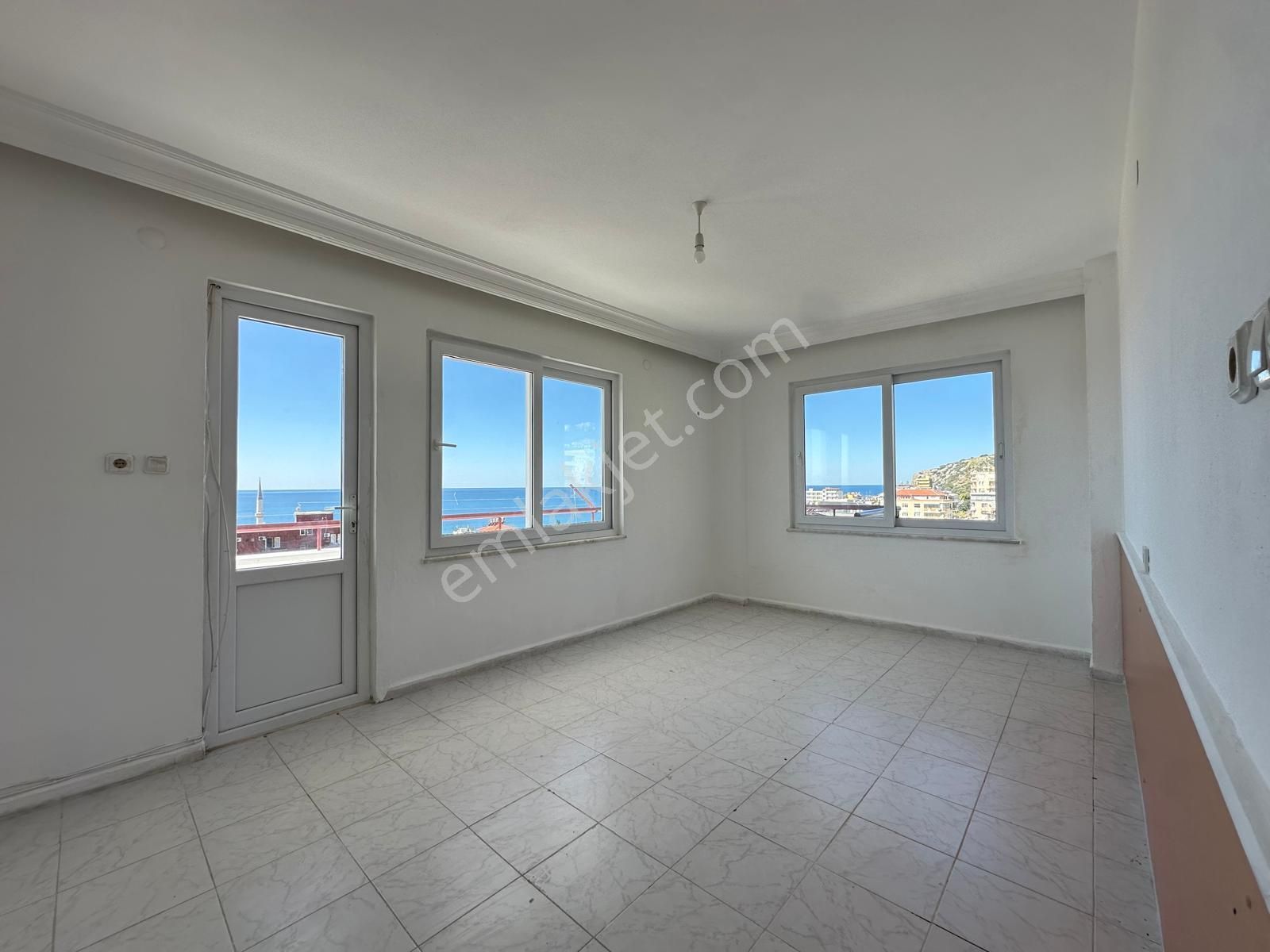 Alanya Dinek'de Kiralık Full Manzaralı 2+1 Ayrı Mutfak Daire - Görsel 6