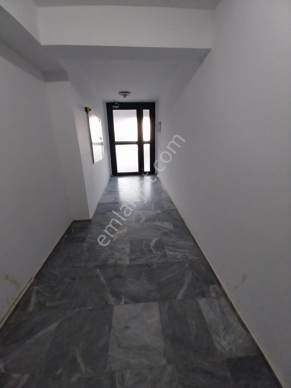 71 Evler Şehir Hastanesi Yakını Kiralık Kombili 2+1 Daire - Görsel 18