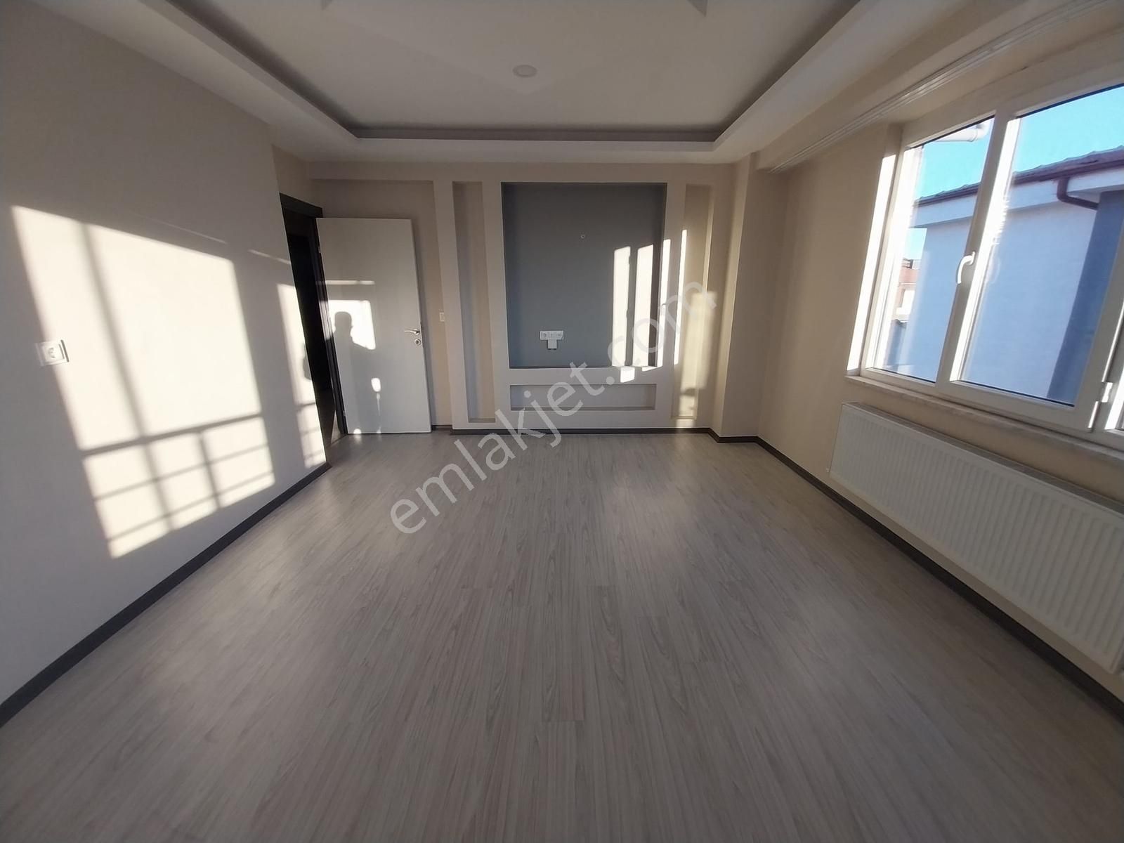 71 Evler Şehir Hastanesi Yakını Kiralık Kombili 2+1 Daire - Görsel 4