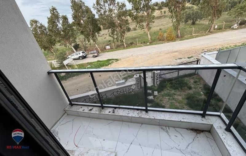 11 Aşağışakranda 4+1 Trıplex Özel Havuzlu Yerden Isıtmalı Vılla - Görsel 22