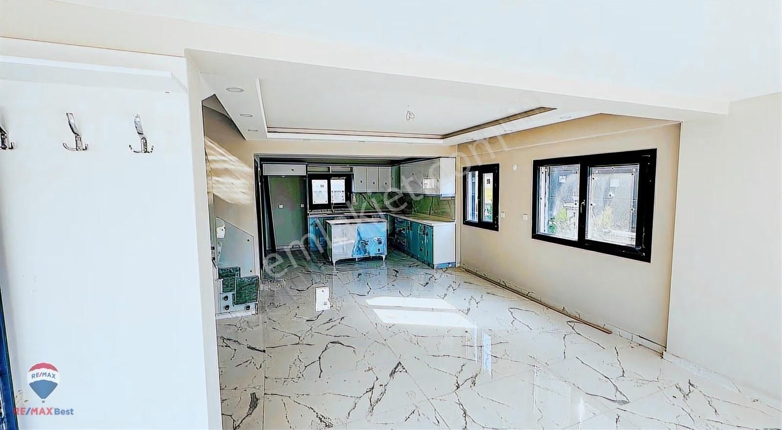 10 Aşağışakranda 5+1 Trıpleks Özelhavuzlu Yerden Isıtmalı Villa - Görsel 7