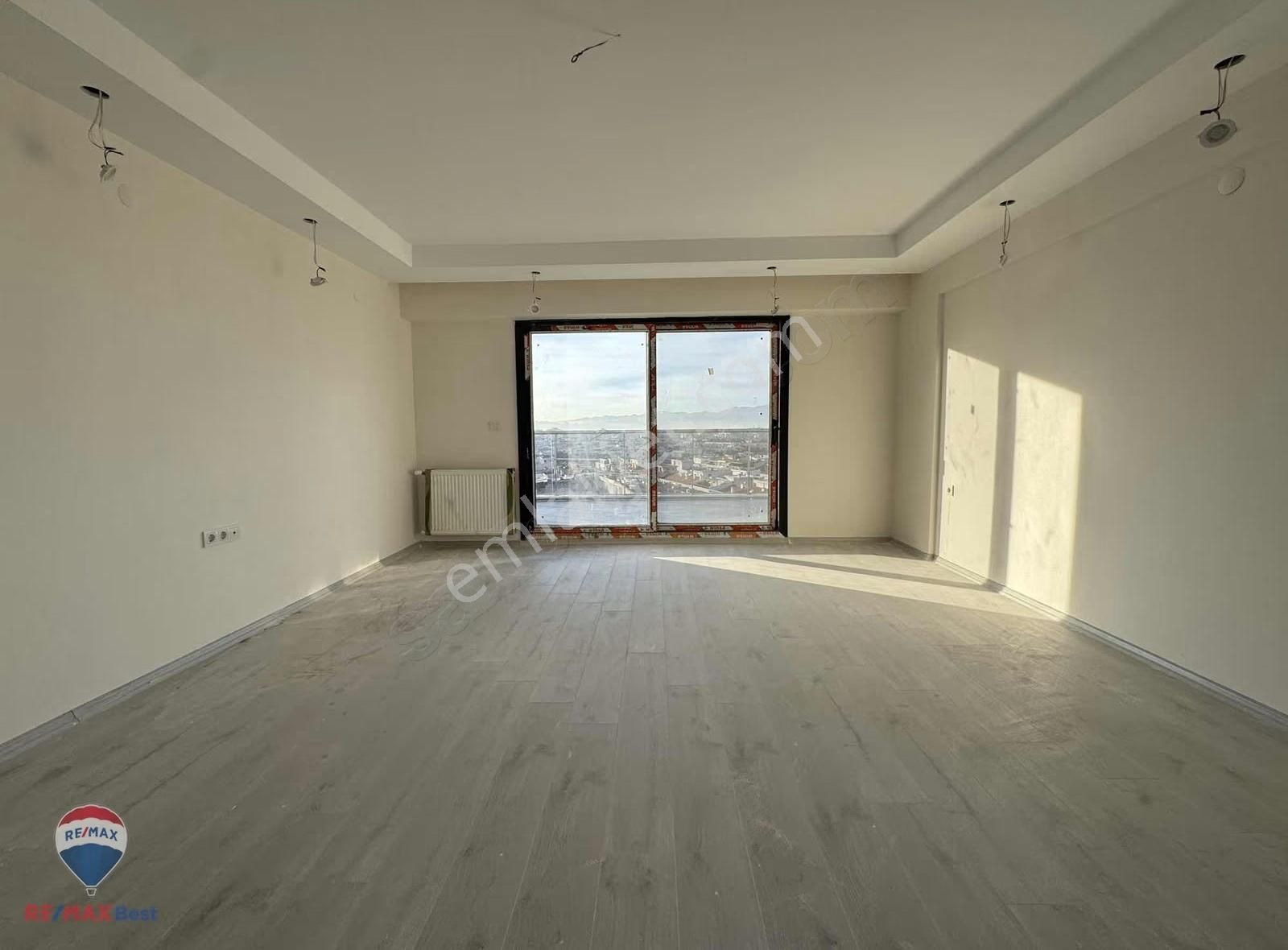 36 Hakan Büyük"ten Ordu Bulvarı Üstü Fore Kazıklı Sıfır Bina 3+1 - Görsel 17