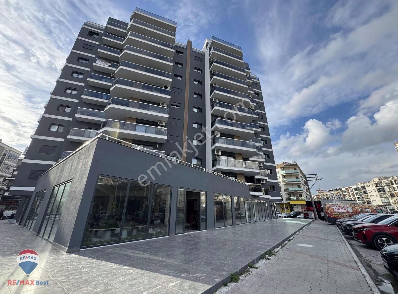 36 Hakan Büyük"ten Ordu Bulvarı Üstü Fore Kazıklı Sıfır Bina 3+1