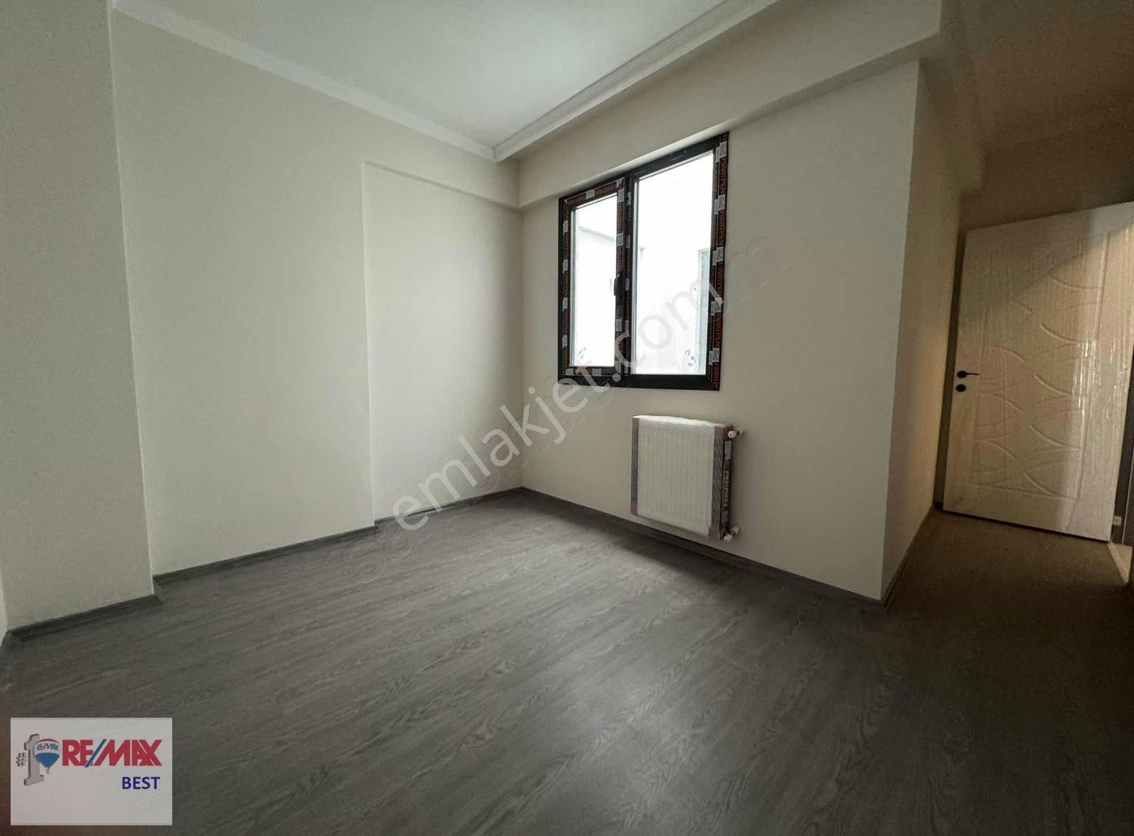 28 Hakan Büyükten Ordu Bulvar Yakını Önü Açık2+1sıfır Ara Kat Da - Görsel 8