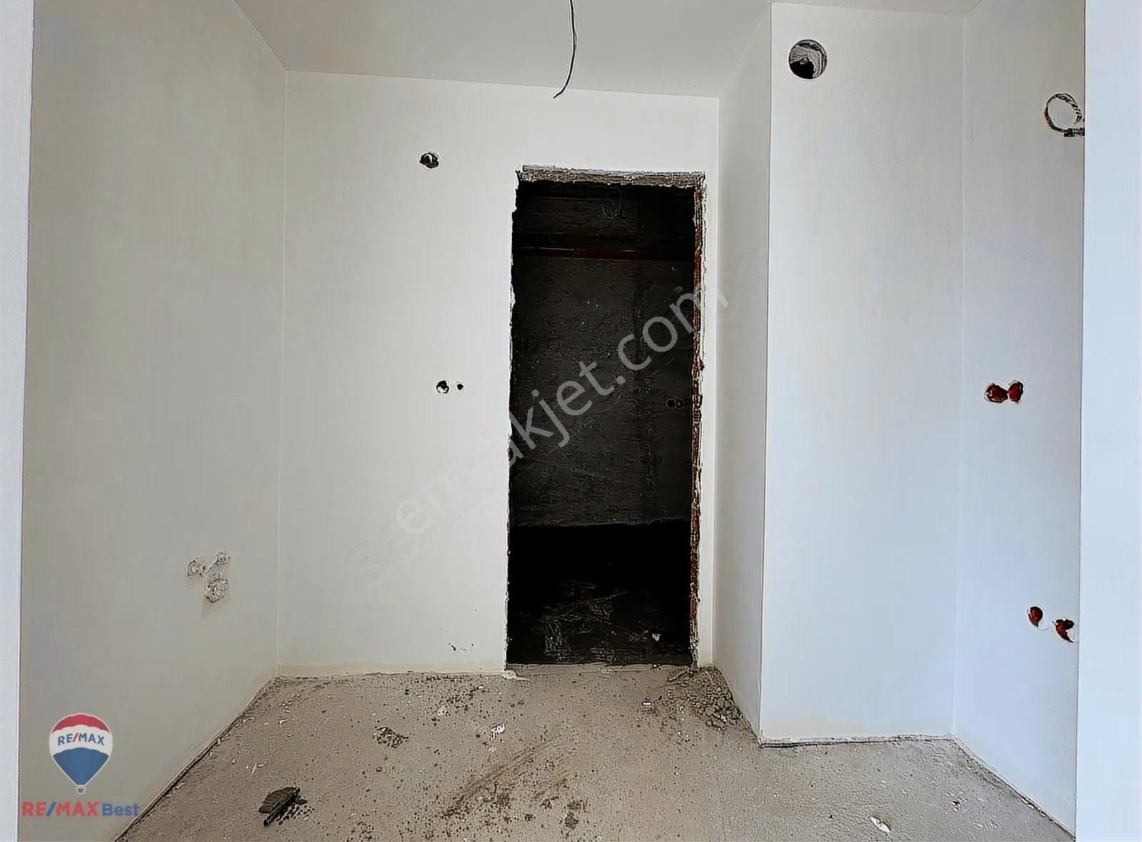 18 Karşıyaka Çarşı Girişinde Sıfır 1+1 Satılık Daıre - Görsel 3