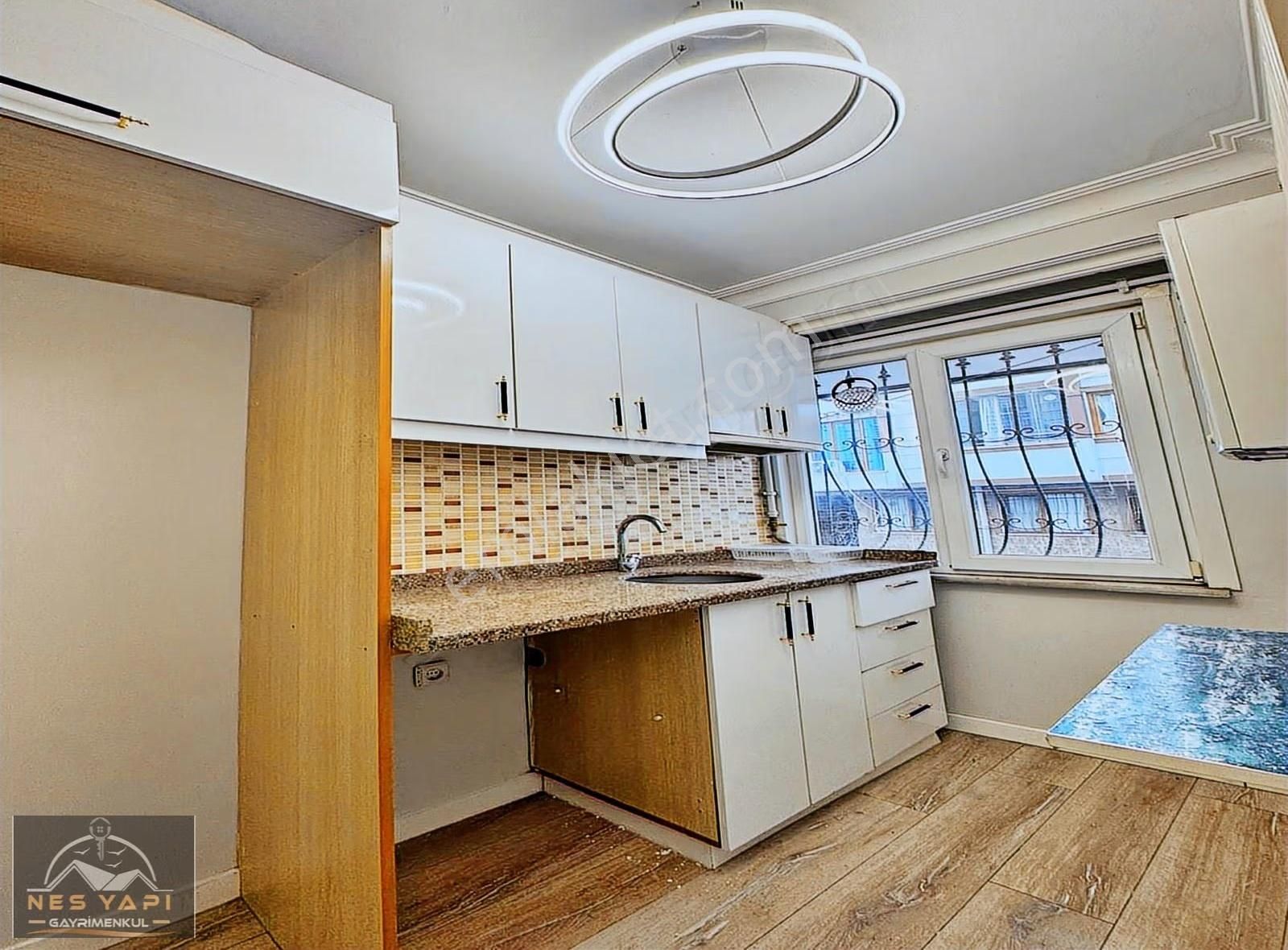 Nes Yapı'dan Metrobüse Yürüme Mesafesinde 2+2 Lüx Dekorlu Dublex - Görsel 17