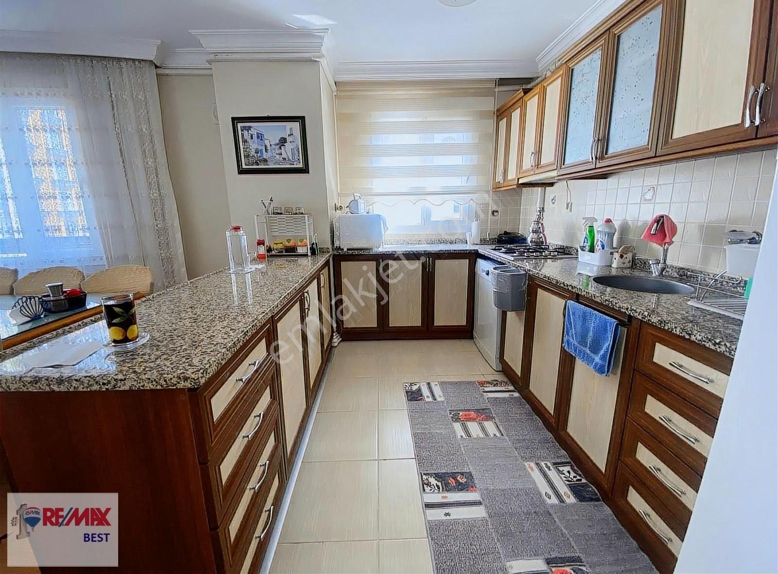 6 Ege Mahallesi Osman Bey Sitesinde Genç Bina Satılık 3+1 Daire - Görsel 23