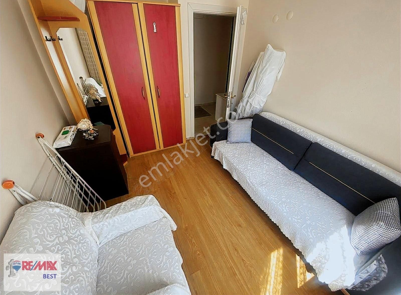 6 Ege Mahallesi Osman Bey Sitesinde Genç Bina Satılık 3+1 Daire - Görsel 22