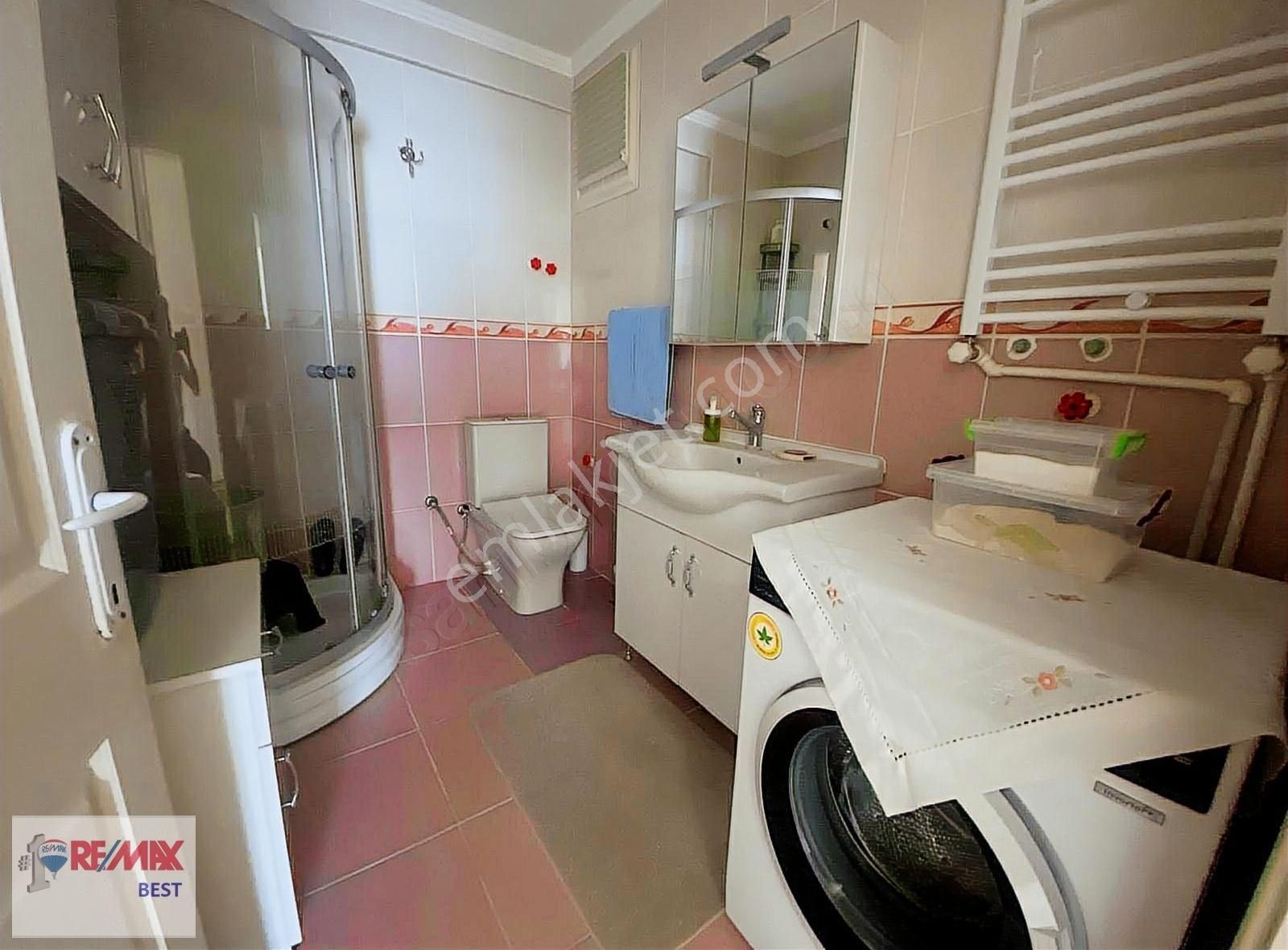 6 Ege Mahallesi Osman Bey Sitesinde Genç Bina Satılık 3+1 Daire - Görsel 12